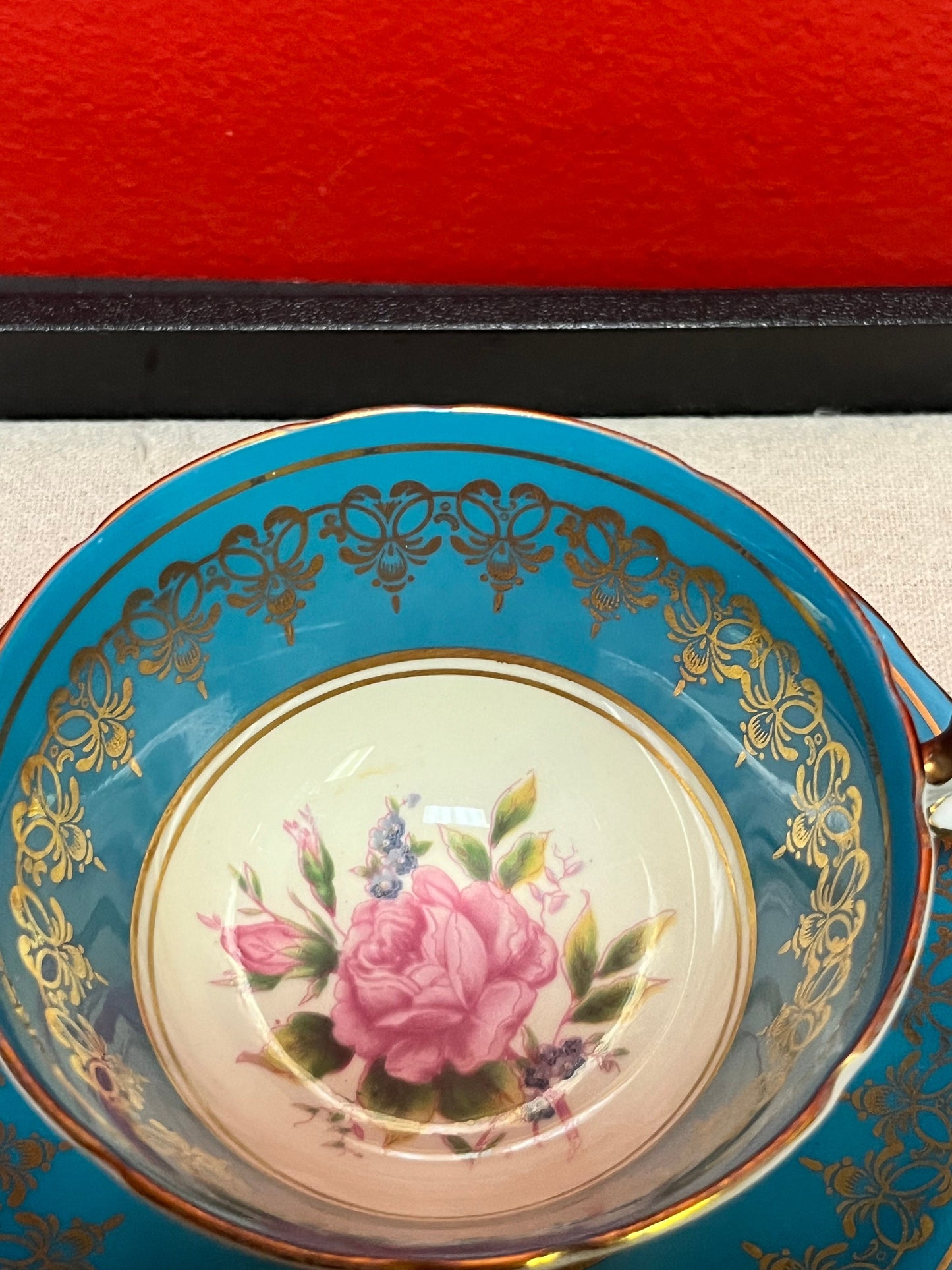 Lovely antique AYNSLEY teacup and saucer in perfect condition