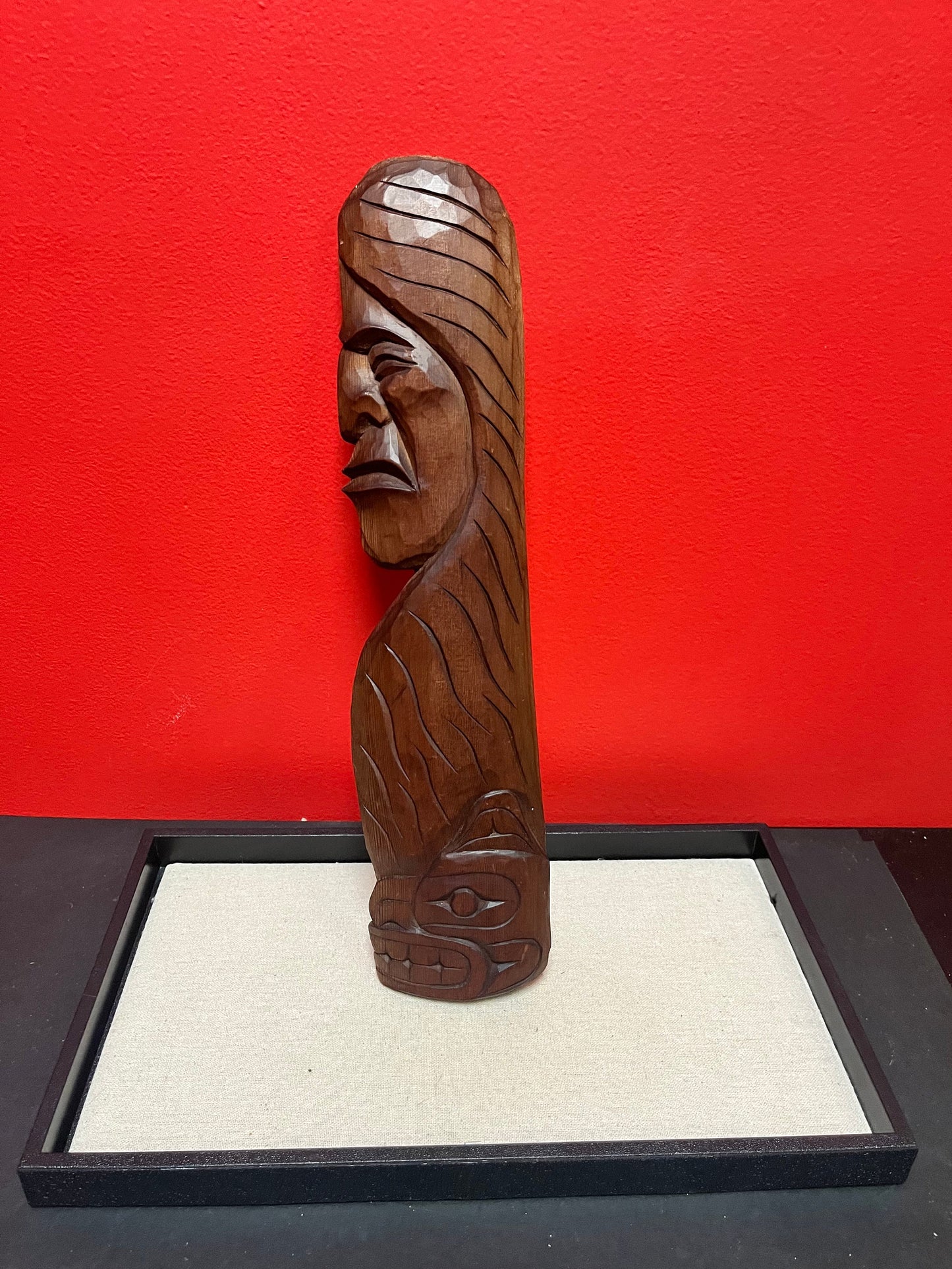 Lovely 16 inch tall Bradley Joseph Junior indigenous first nations Pacific Northwest coast chief bear plaque