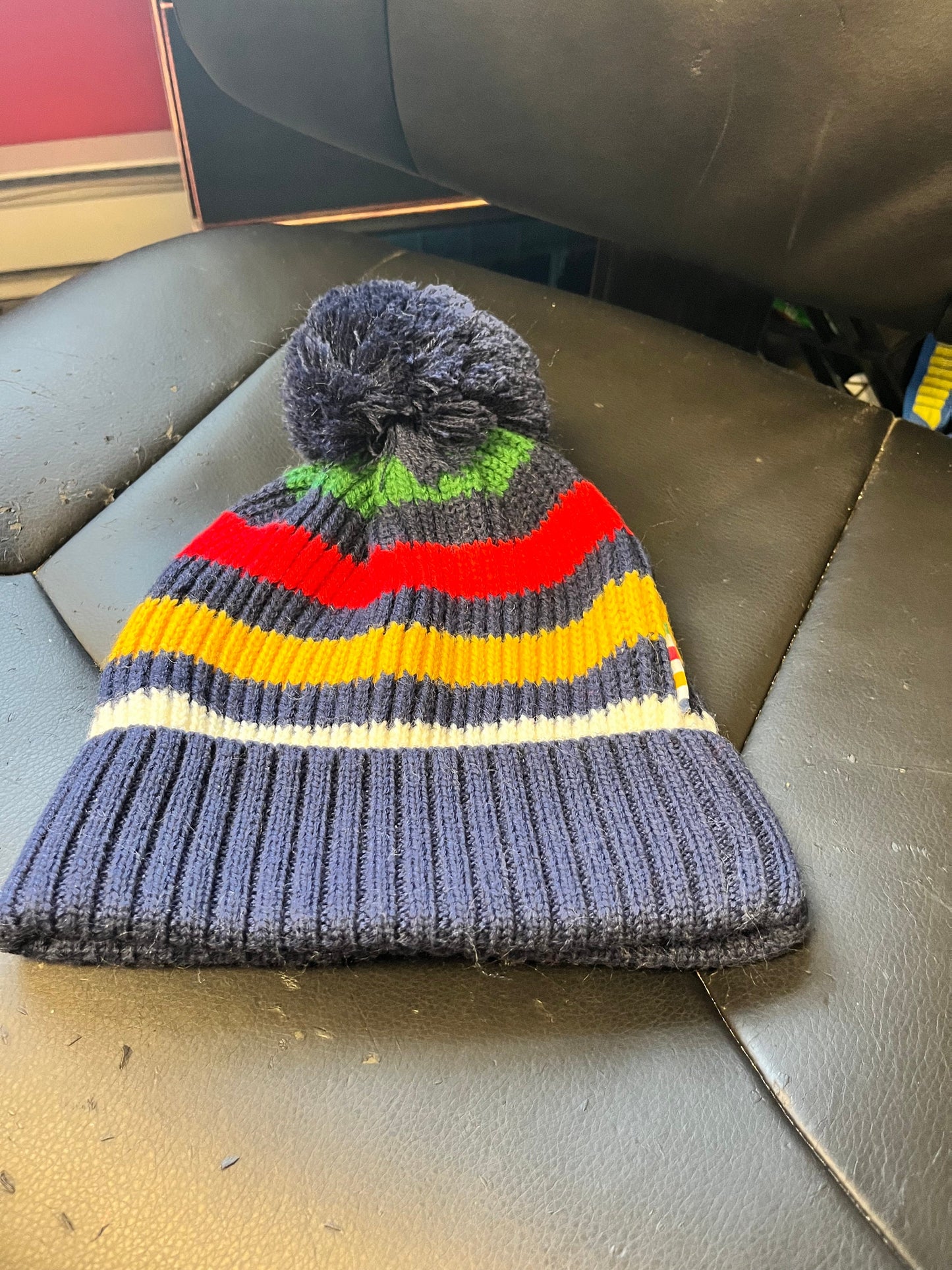 Amazing Hudson Bay Company HBC toque hat  brand new  iconic Canadian  great gift  one size fits all