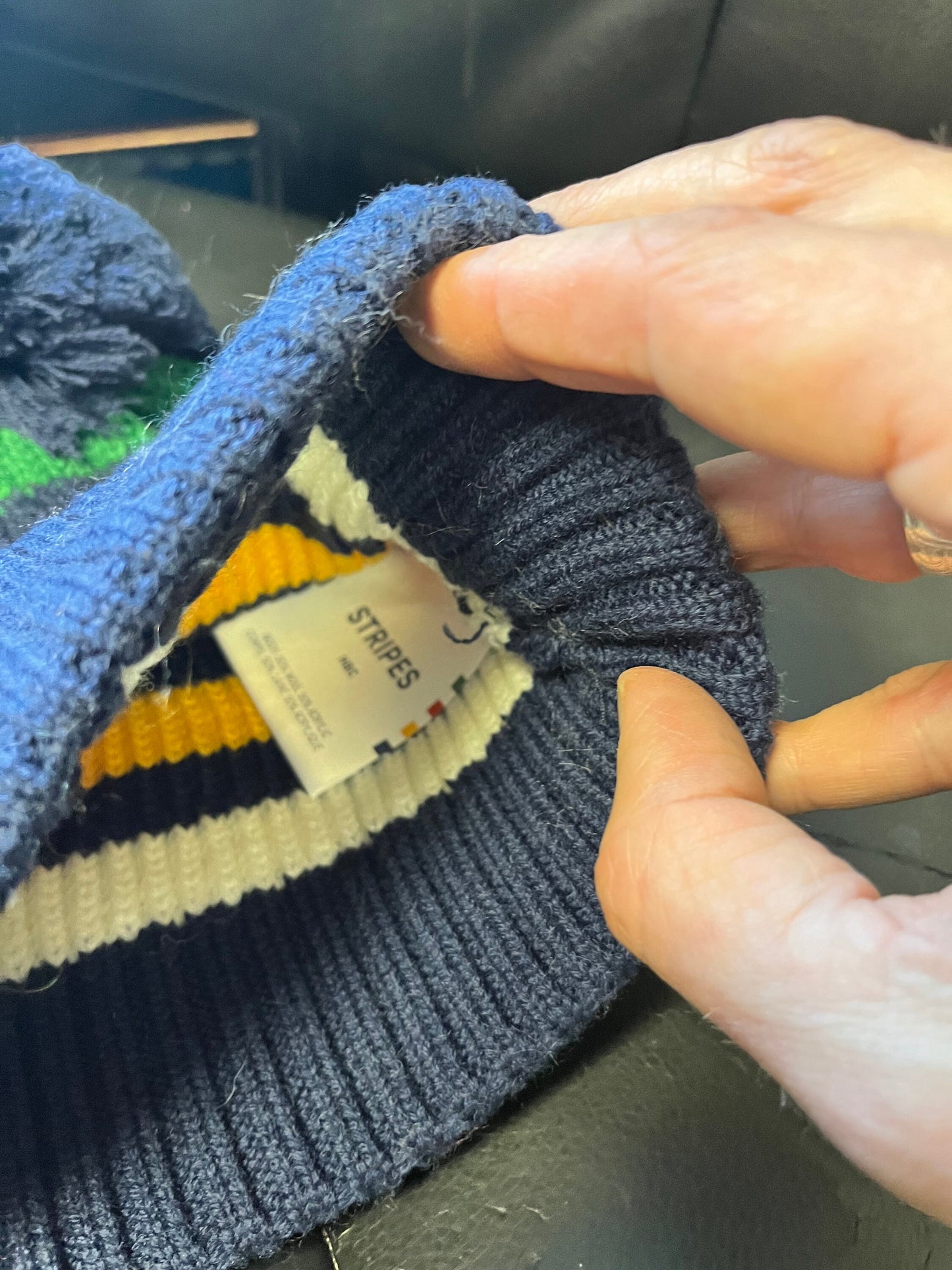 Amazing Hudson Bay Company HBC toque hat  brand new  iconic Canadian  great gift  one size fits all