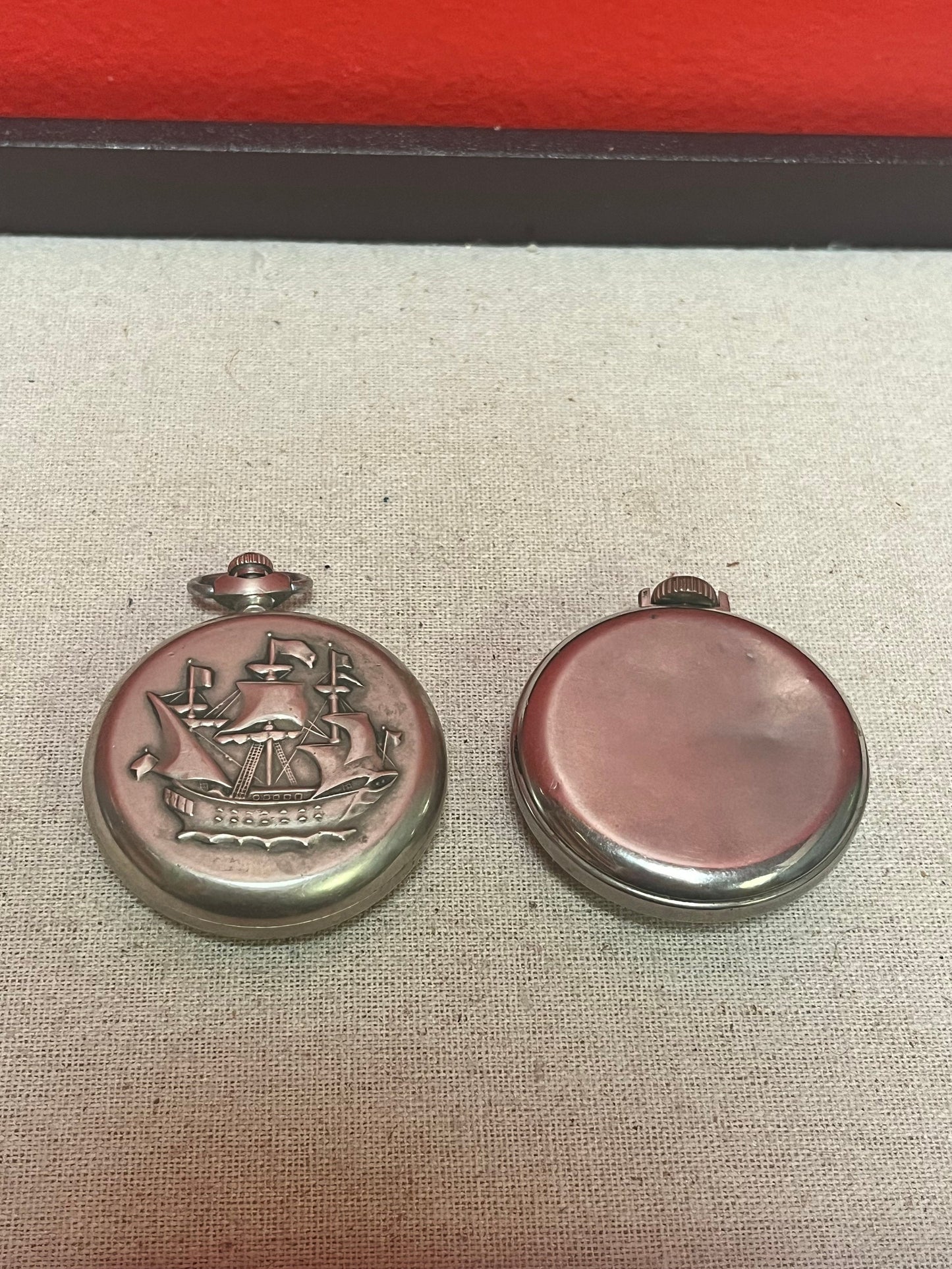 Two lovely pocket watches  as is perfect for tinkering or resale