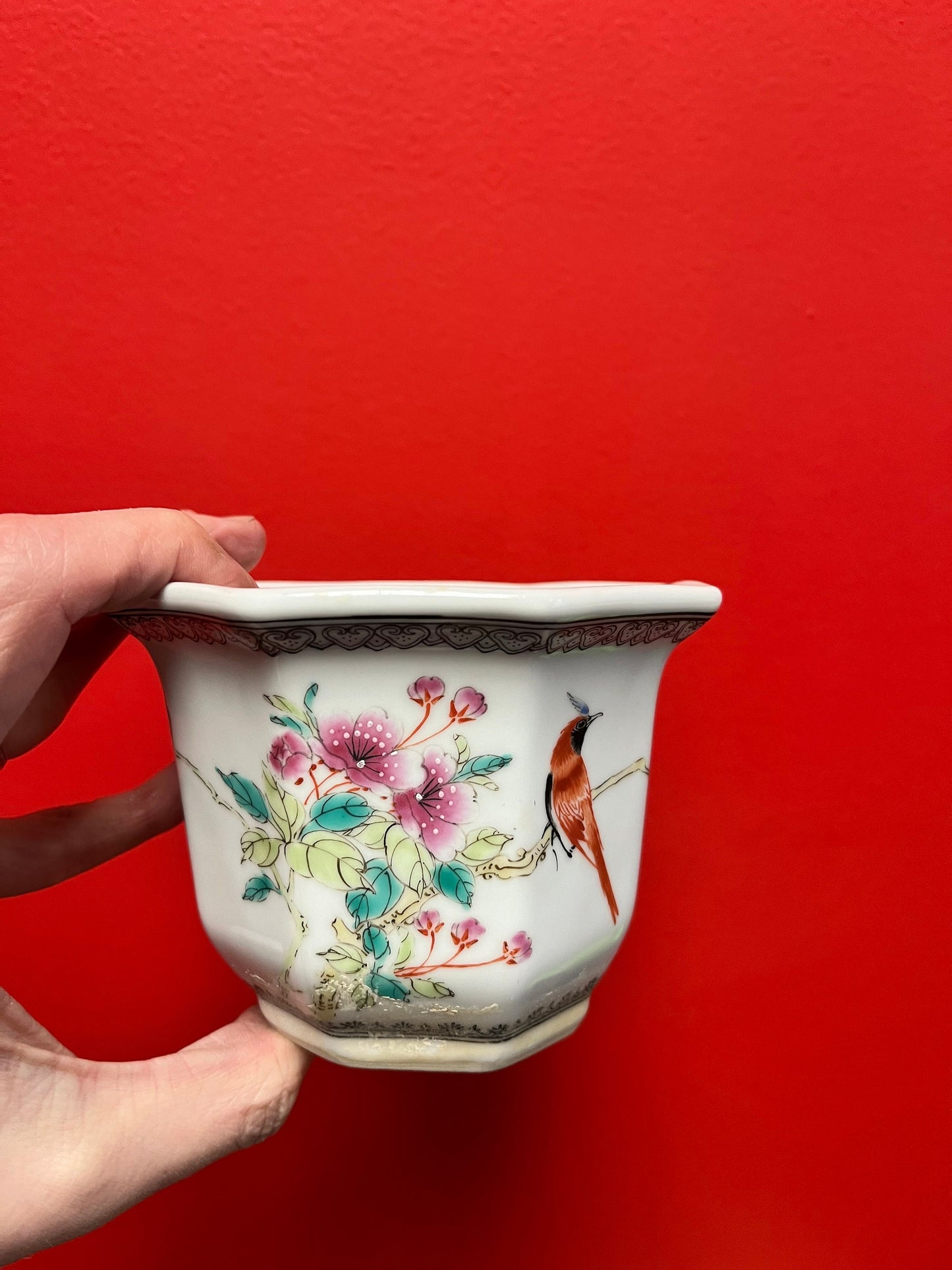 5 x 4“ high Chinese signed porcelain plant pot great condition