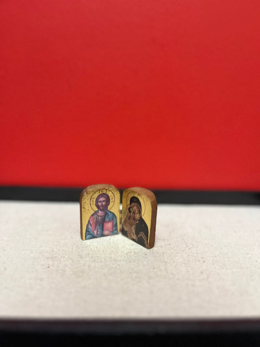 Lovely 2 inch handpainted eastern European icon great condition tiny beauty