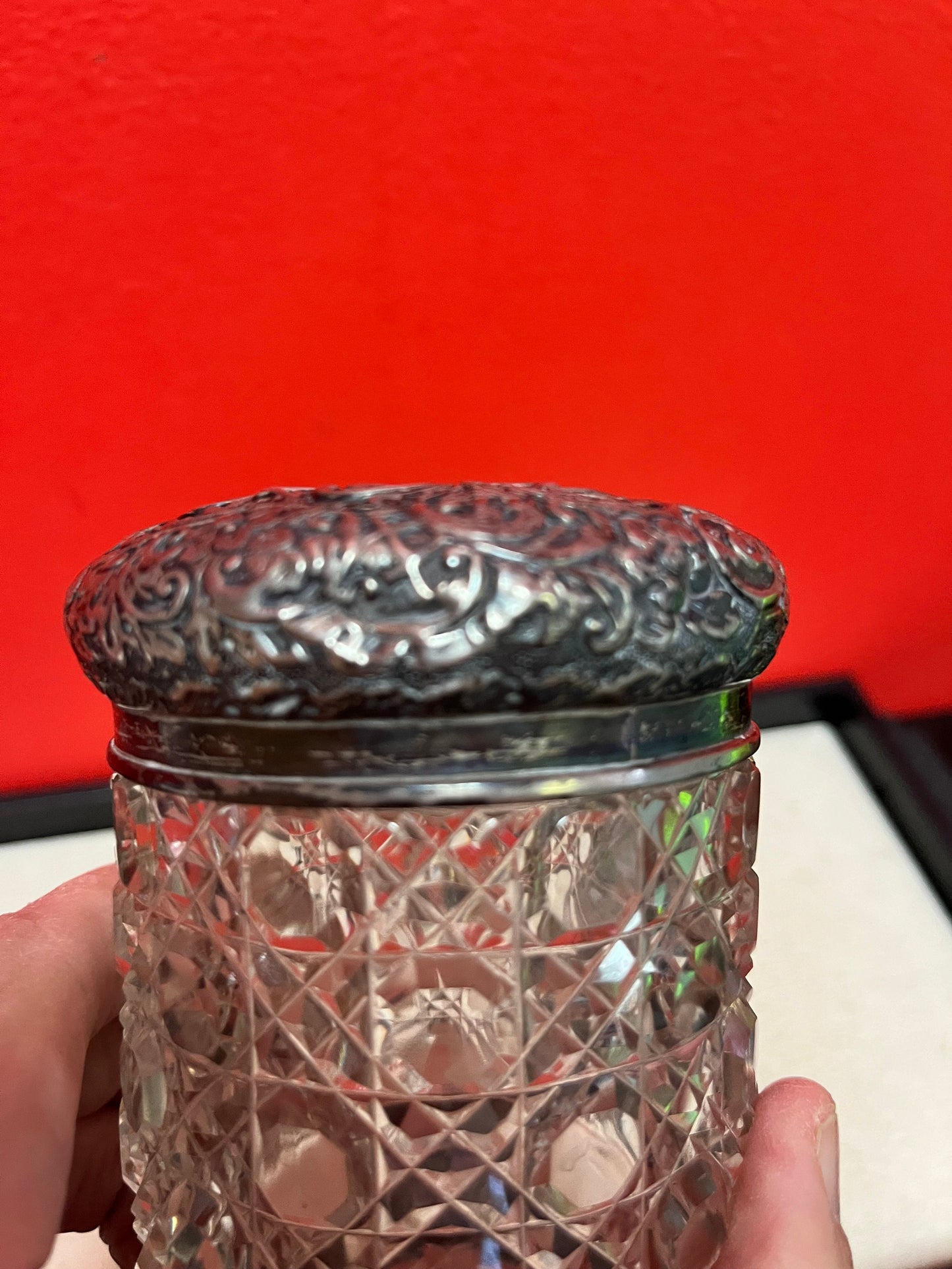 Lovely lodge 3 inch sterling English silver and crystal powder jar  good condition see photos