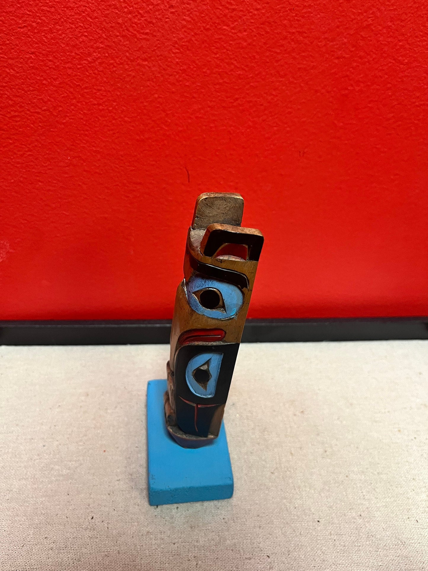 A  Lovely indigenous first nations  Pacific Northwest Coast totem pole   great detail - 7 inches tall  signed polychrome beauty