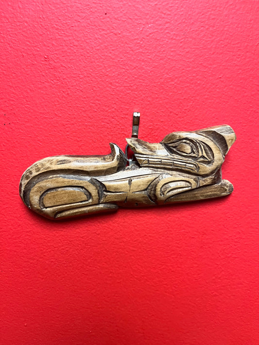 Beautiful 6.5 inch indigenous first nations, Pacific Northwest coast Cedar Wolf plaque by Clara August  great detail