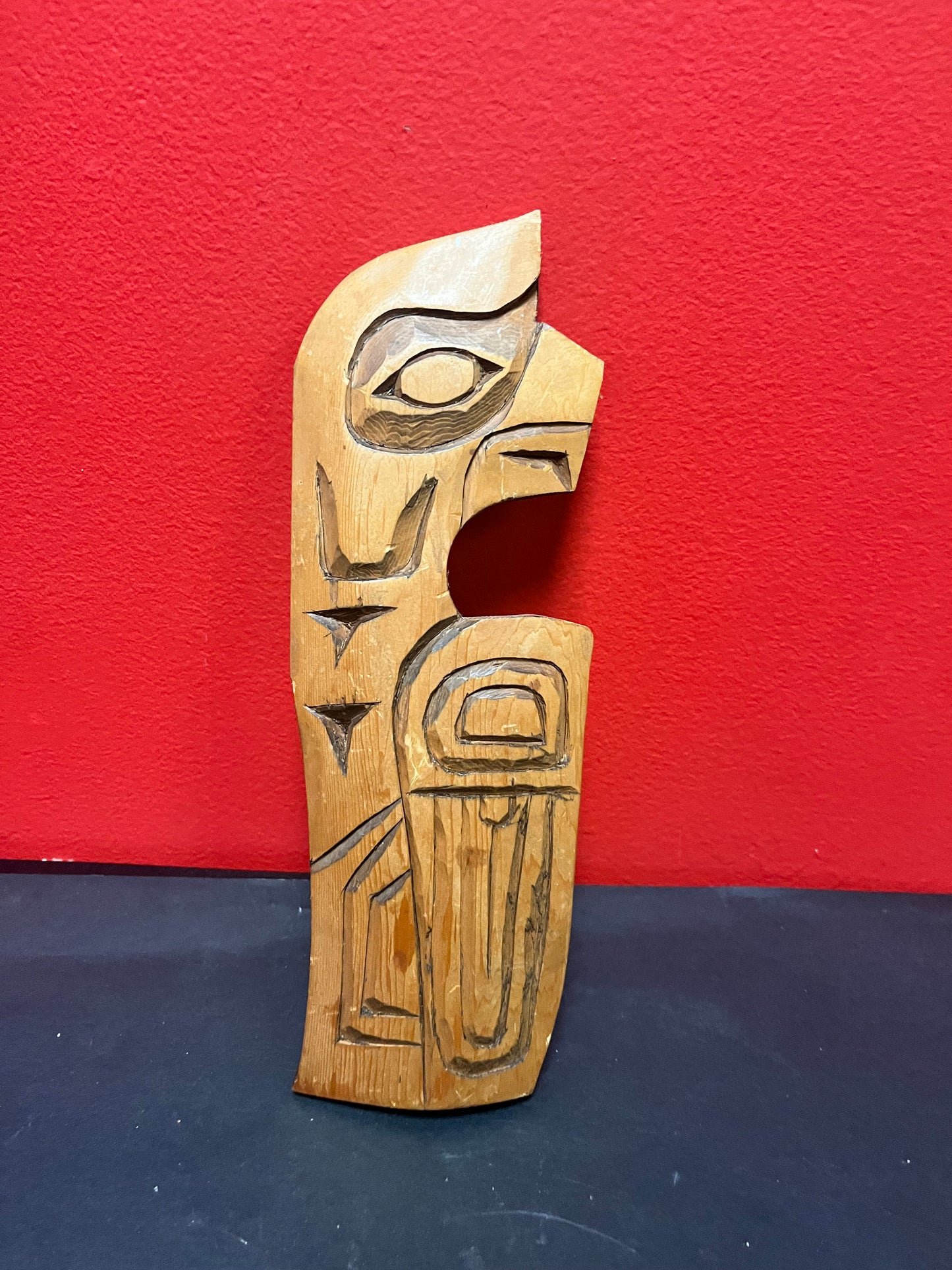 10 inch tall, indigenous, first nations, Pacific Northwest Coast Eagle  plaque Good value and needs a hanger