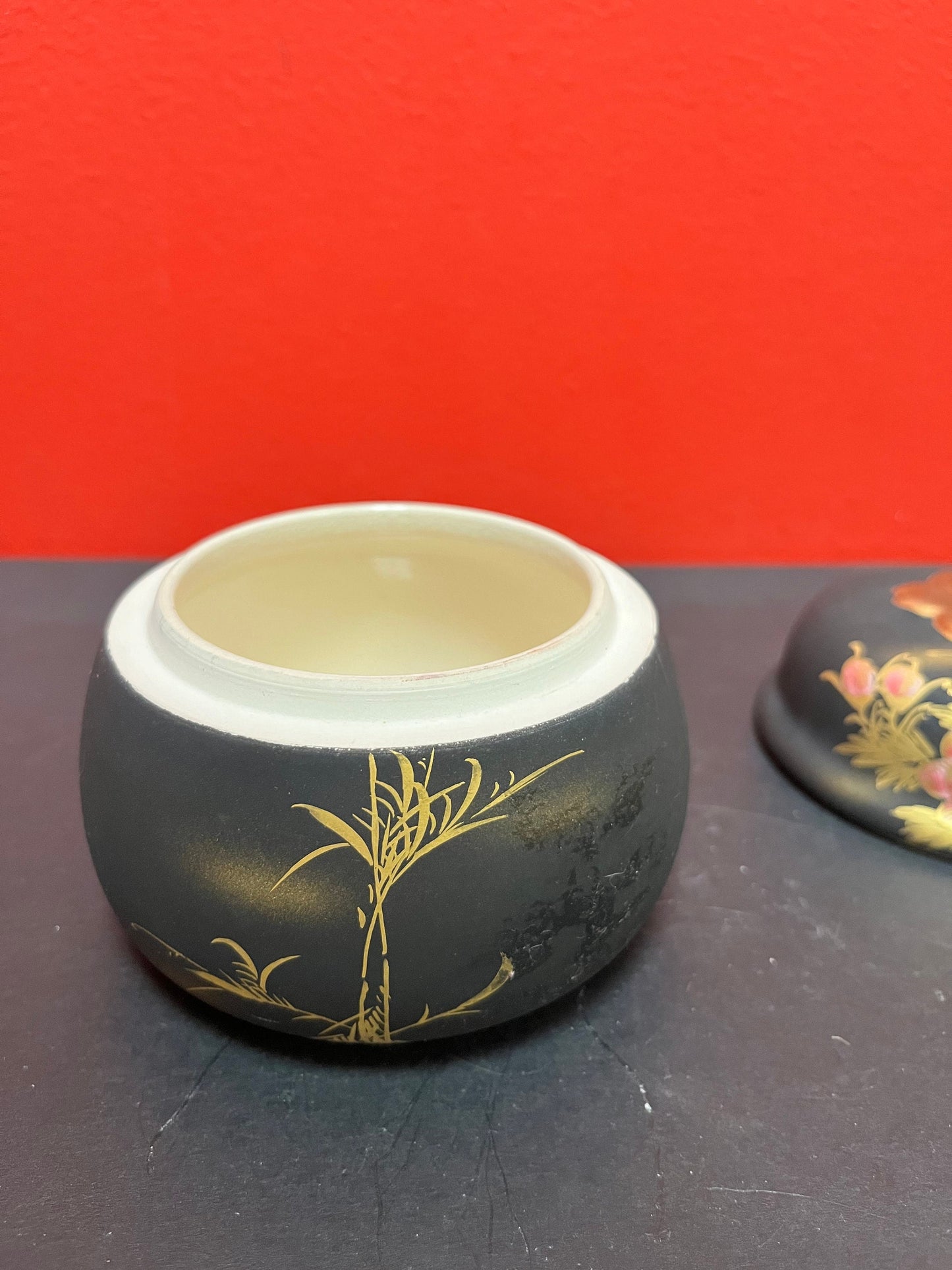 Antique Japanese Satsuma  stunning Japanese painted Satsuma lidded pot - 5 inches high and signed in mint condition