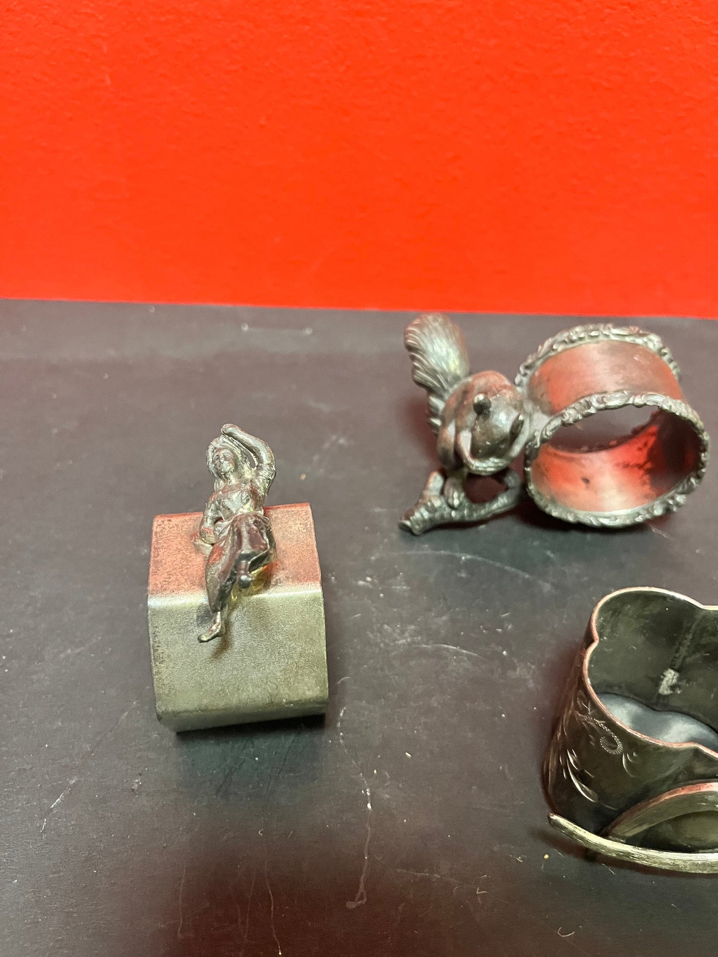 Lovely small collection of five English silver plated figural napkin rings   great value for a great lot