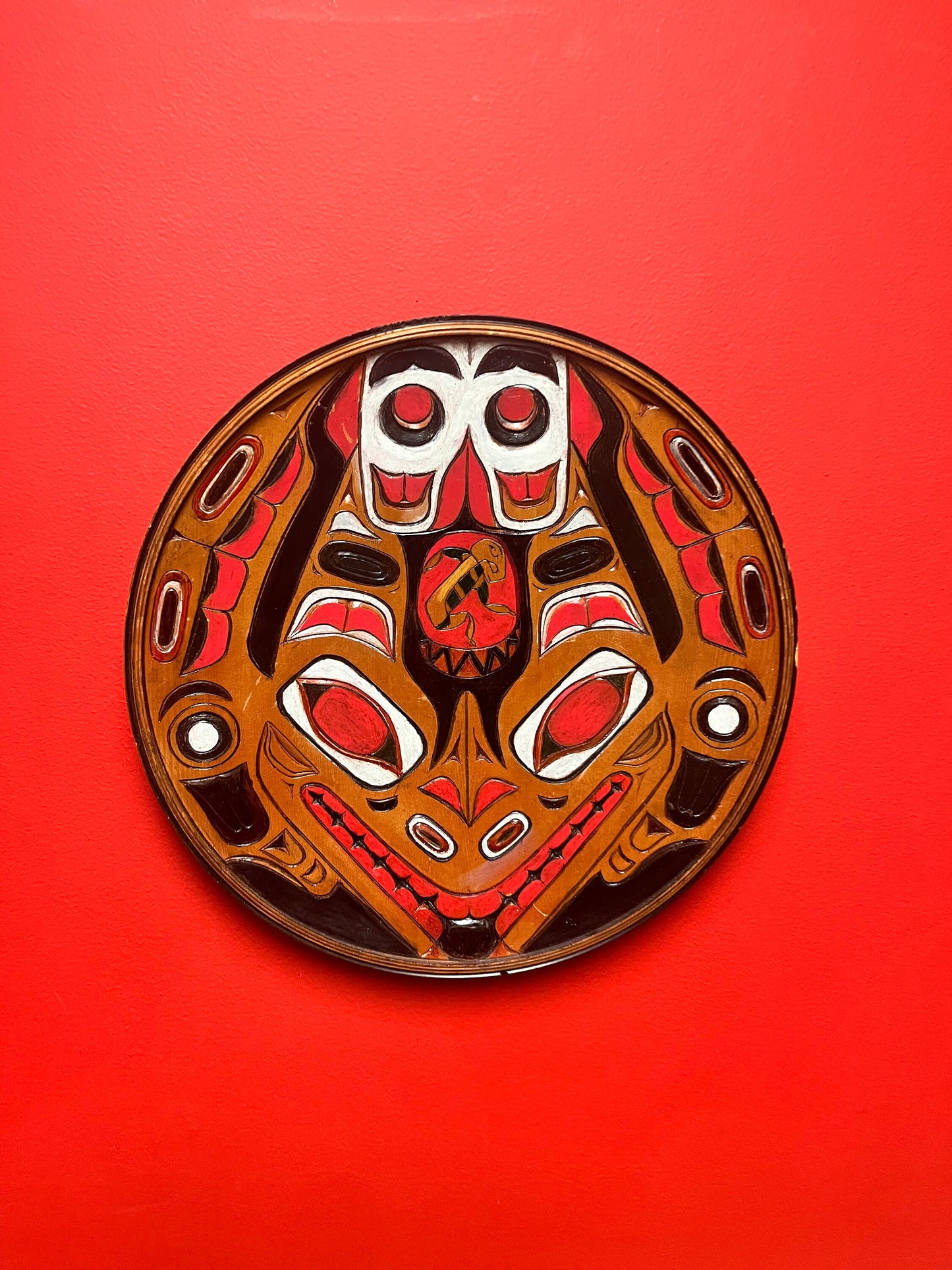 Beautiful unique 14 inch indigenous northwest coast Native signed plaque, ready to hang  primitive beauty