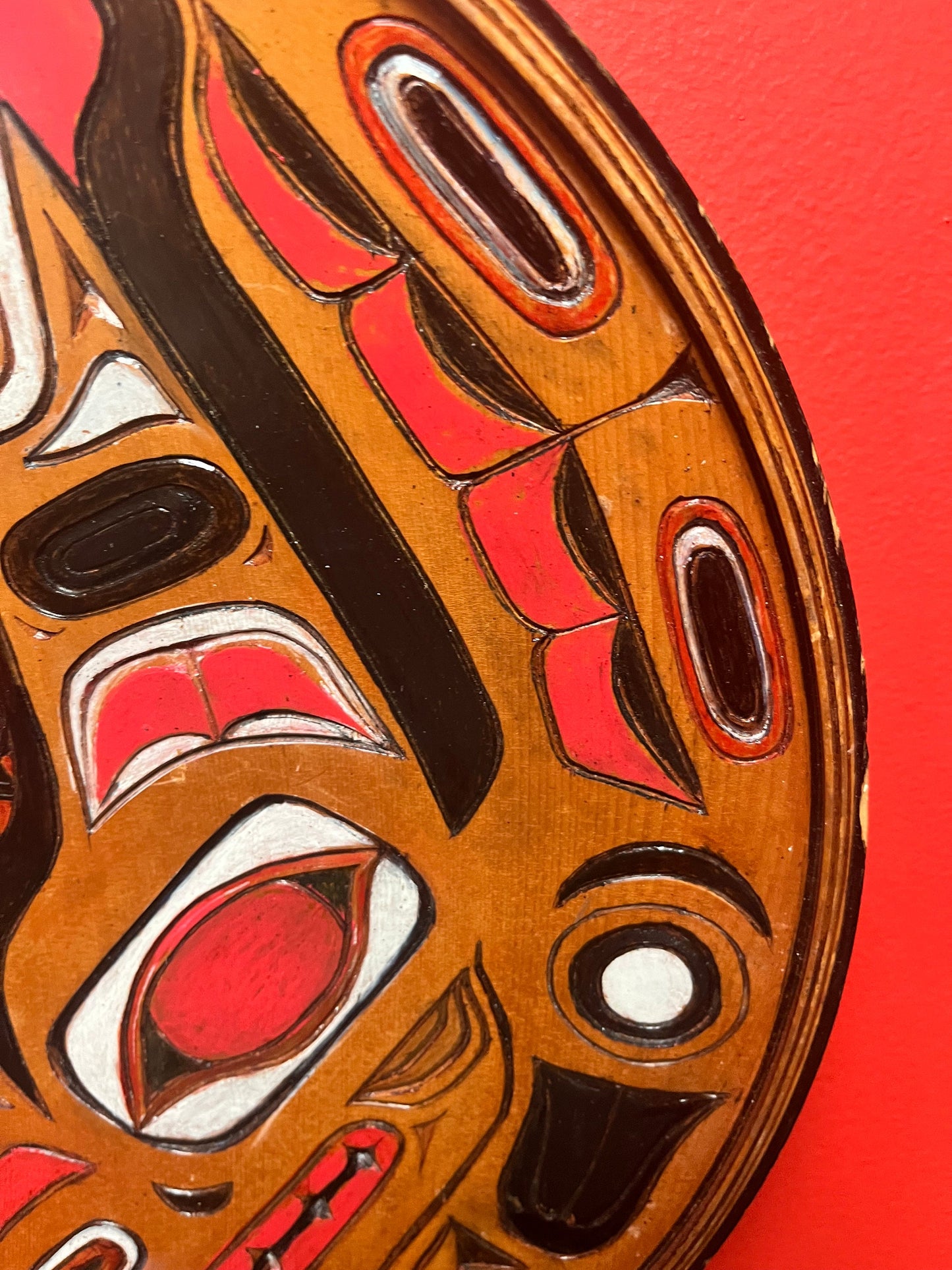 Beautiful unique 14 inch indigenous northwest coast Native signed plaque, ready to hang  primitive beauty