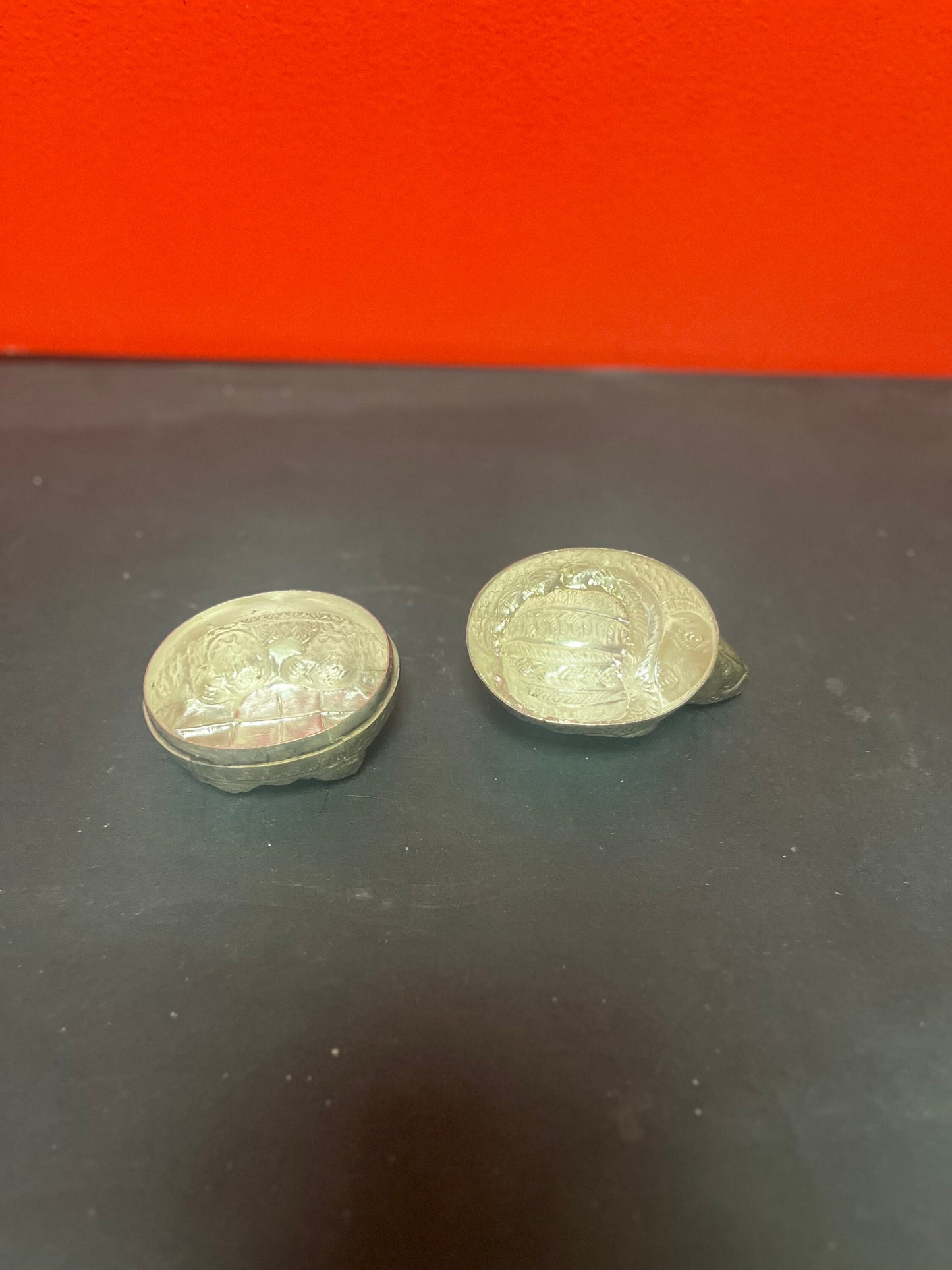 A  Lovely 4 inch long Chinese silver export turtle box with lid  untested and lovely detail