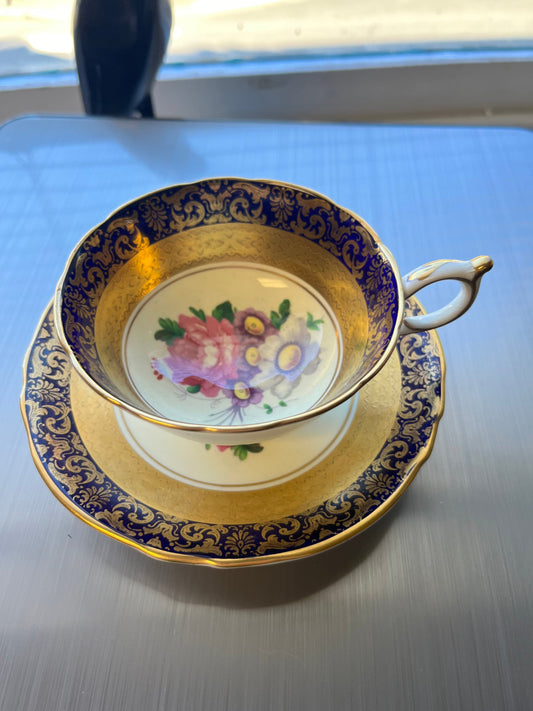 Absolutely gorgeous, antique paragon, double head cup and saucer in total mint condition  wonderful piece