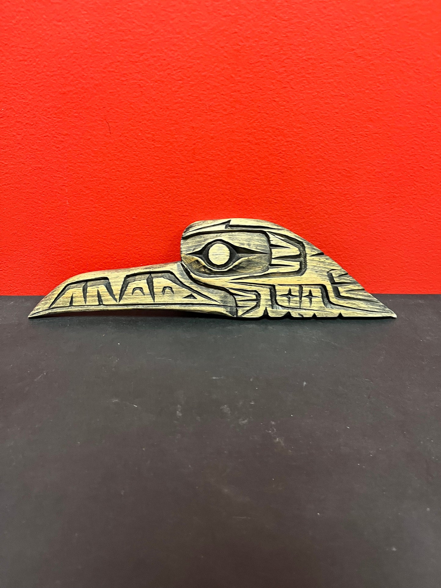 11 inch long raven carving  plaque signed  indigenous, first nations, Pacific Northwest coast great detail