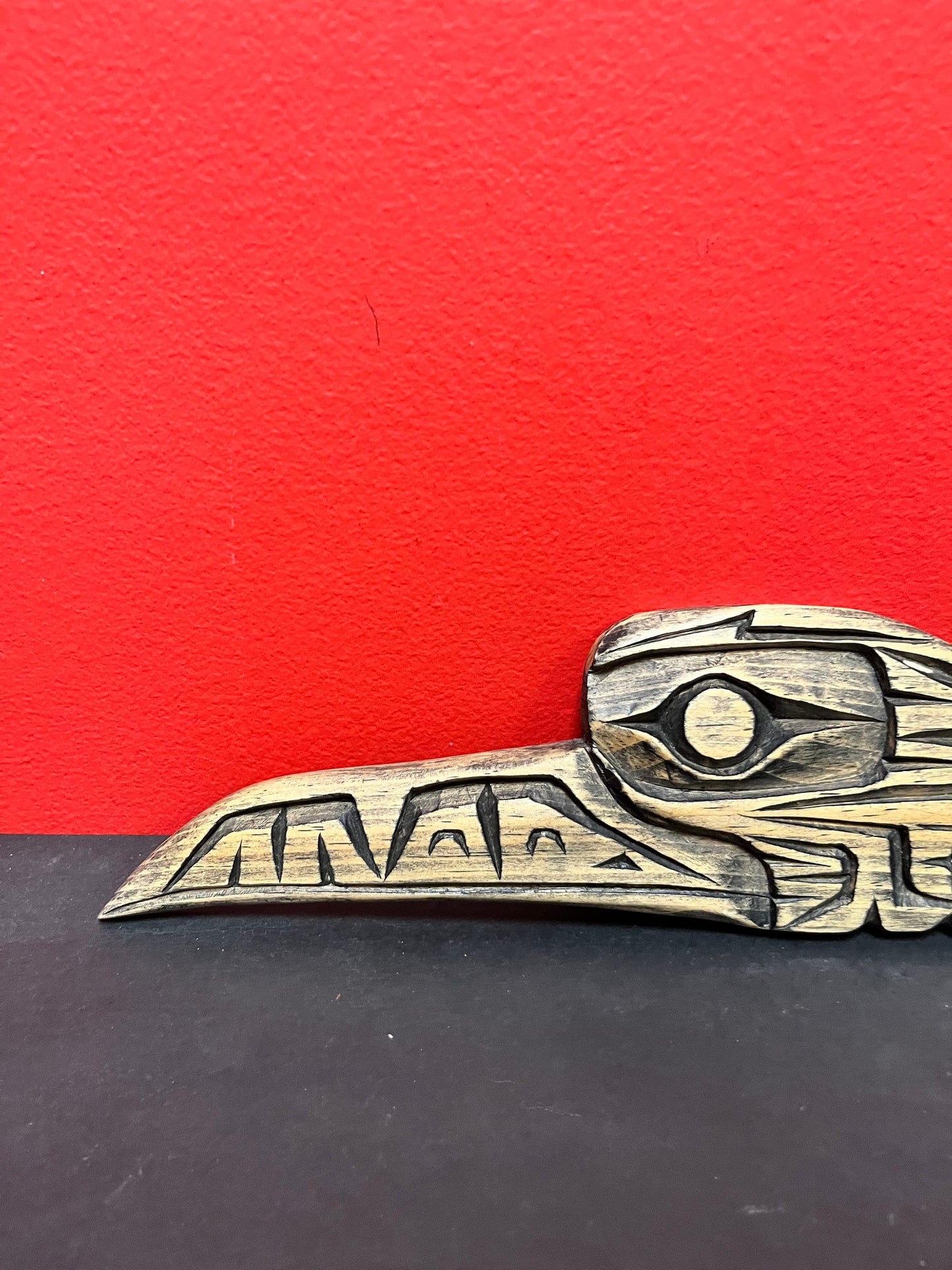 11 inch long raven carving  plaque signed  indigenous, first nations, Pacific Northwest coast great detail