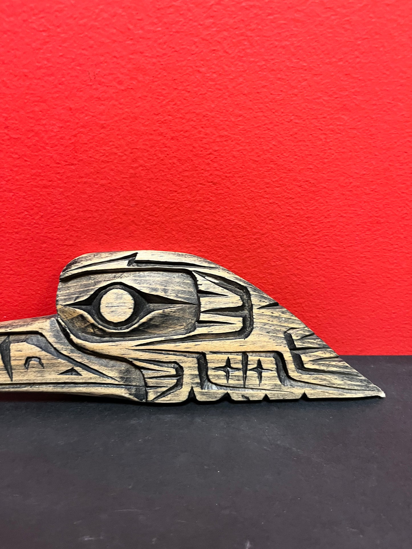 11 inch long raven carving  plaque signed  indigenous, first nations, Pacific Northwest coast great detail