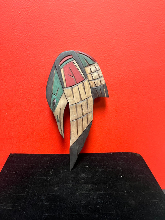 Lovely 10 x 5“ indigenous first nations northwest coast, Raven by Dora and Frank Frenchie  needs a hanger