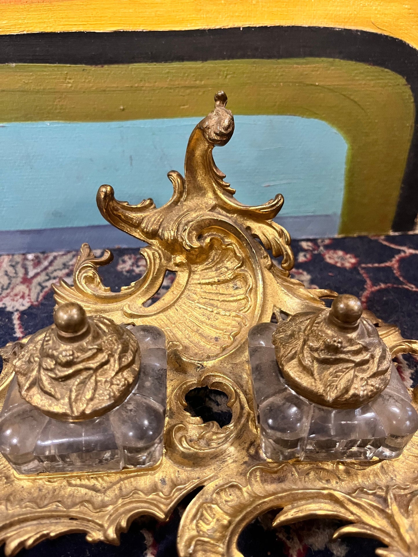 A  Stunning English antique art nouveau brass and crystal inkwell in mint condition  percent condition  8 x 6 x 4 hig