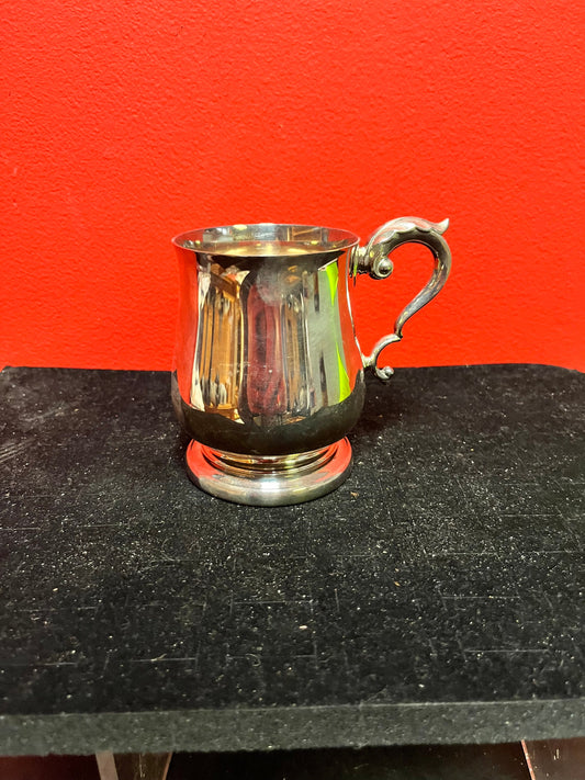 Lovely 4 inch high silver plated English mug - great gift
