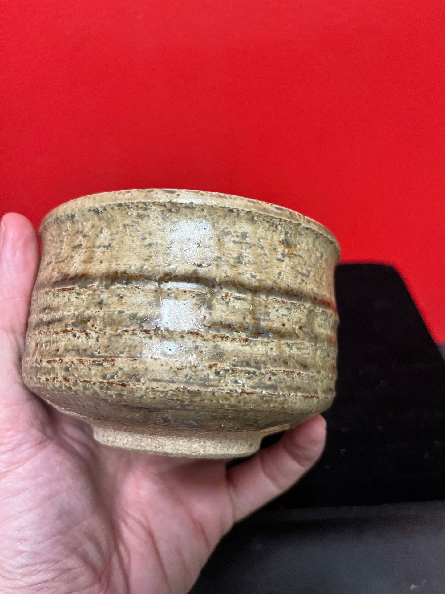 A  Fabulous 4 inch wide Canadian Japanese pottery  Wayne Ngan  perfect condition  unsigned certified by expert -