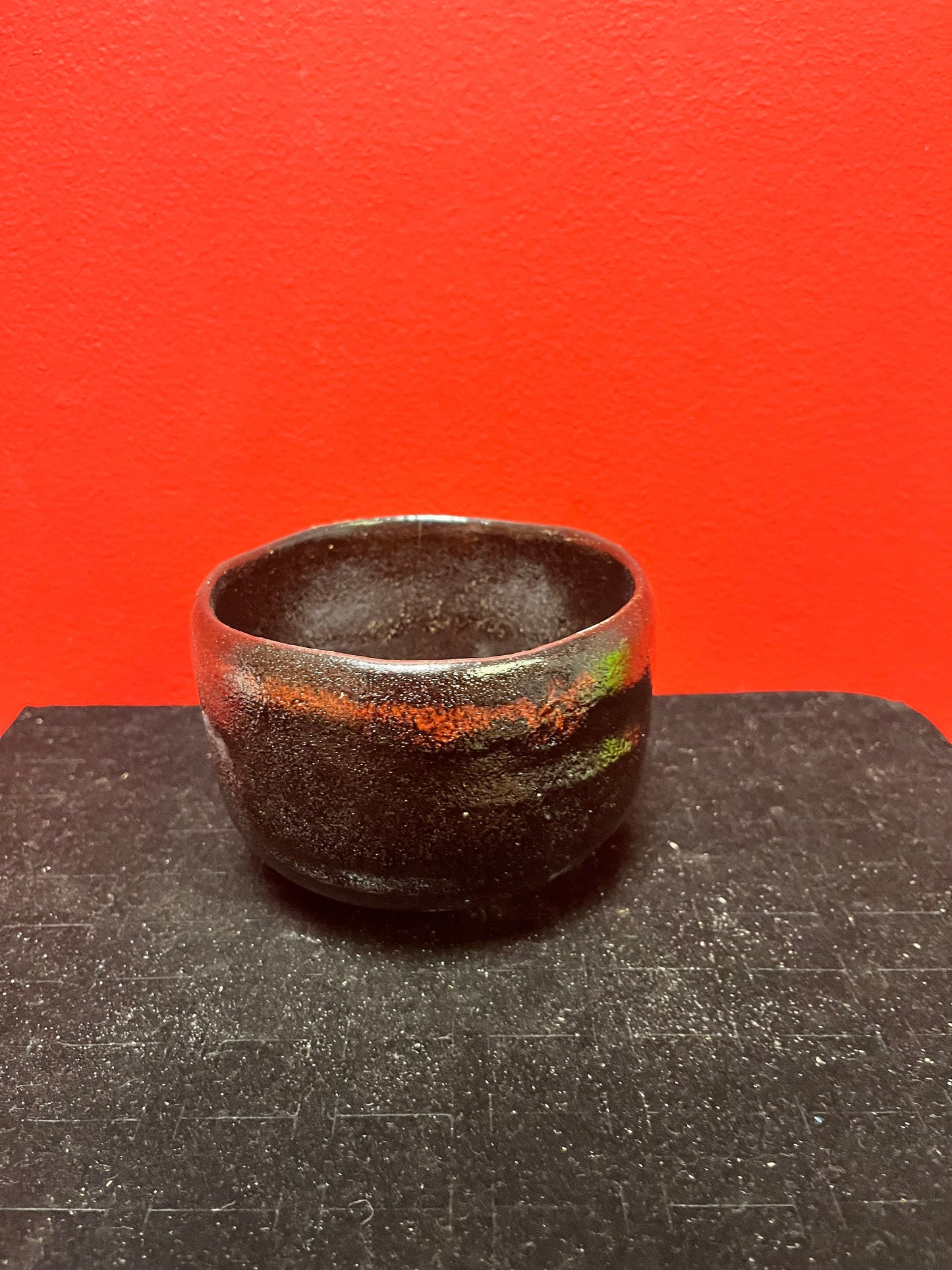 A  Fabulous 4.5 inch wide Canadian Japanese pottery  Wayne Ngan  perfect condition  certified by expert -