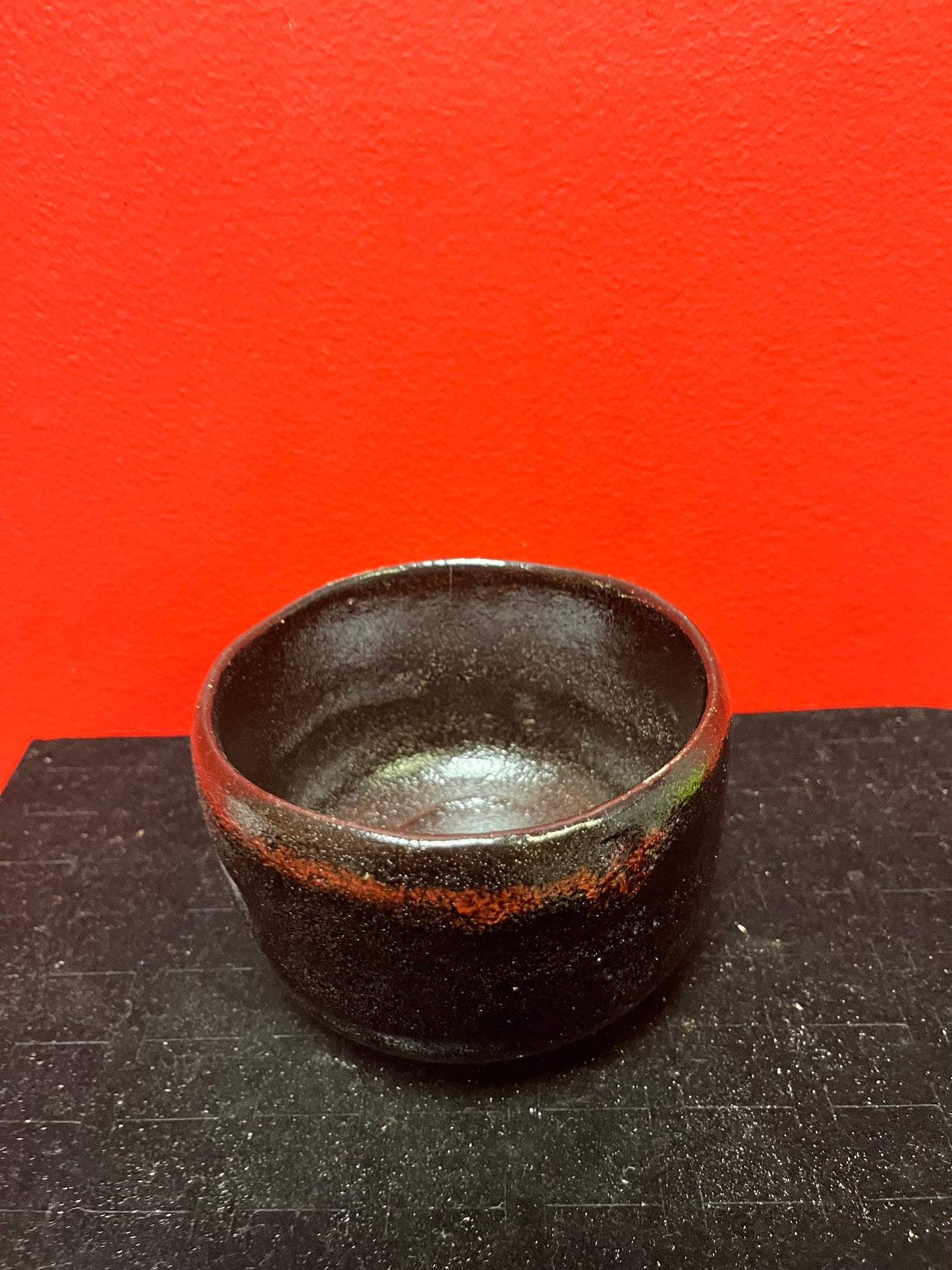 A  Fabulous 4.5 inch wide Canadian Japanese pottery  Wayne Ngan  perfect condition  certified by expert -