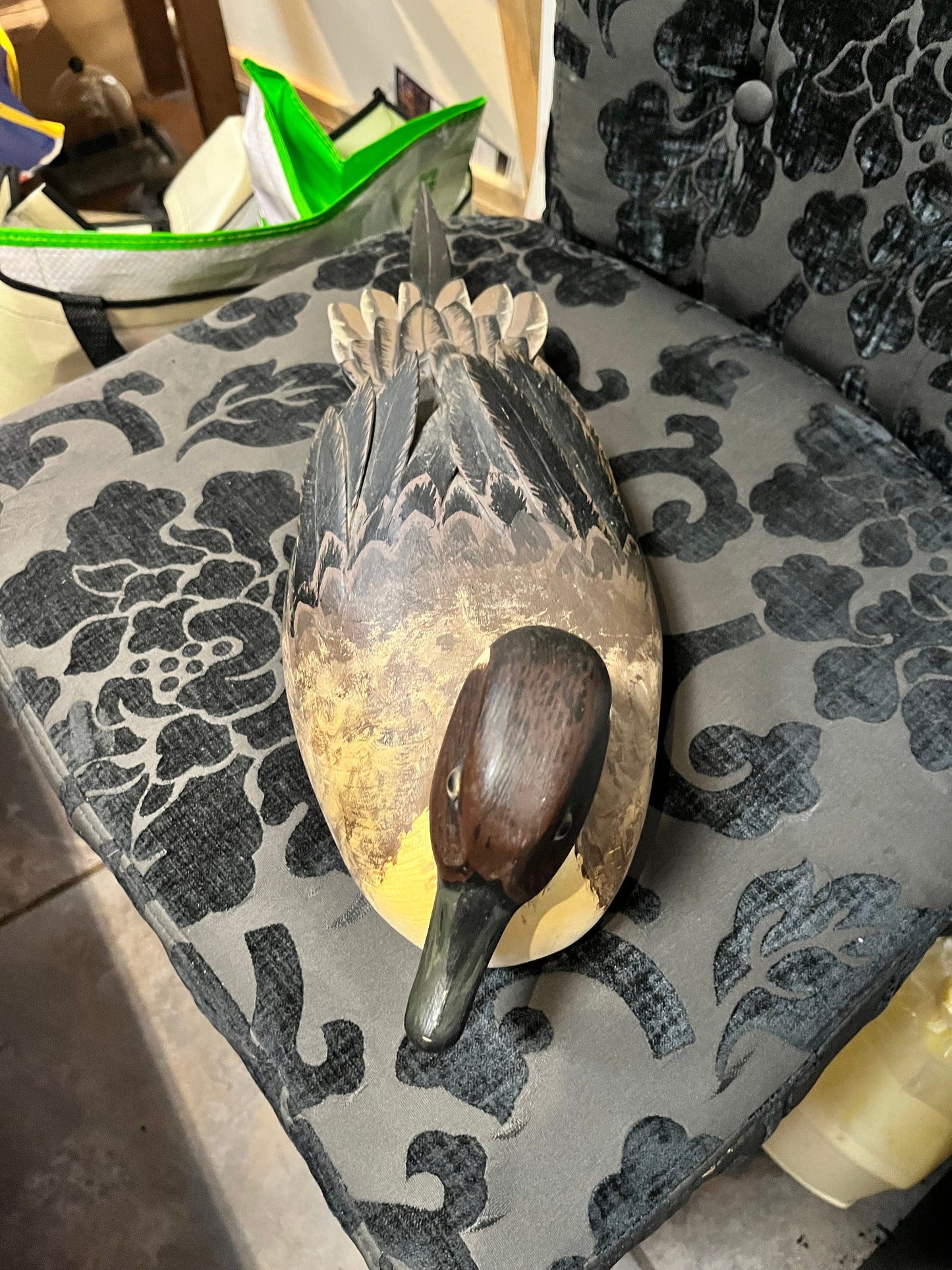 Stunning 17 x 5 x 7“ high signed Canadian hand carved pintail duck — great detail and condition — fabulous decor or gift