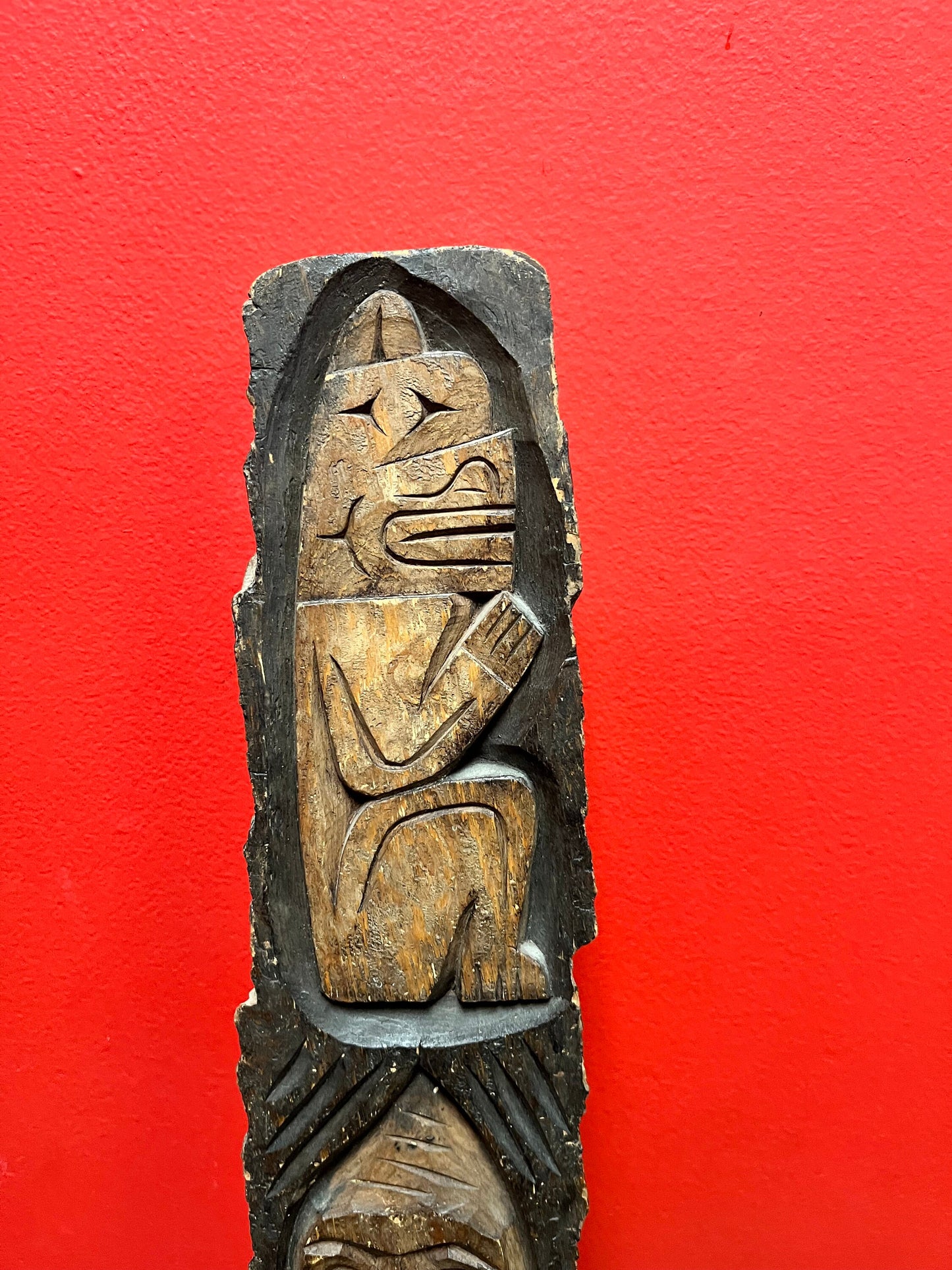 Lovely 17 x 3“ wide WANIK Garrison 1979 indigenous first nations Pacific northwest coast signed live Edge wood  plaque  needs hanger