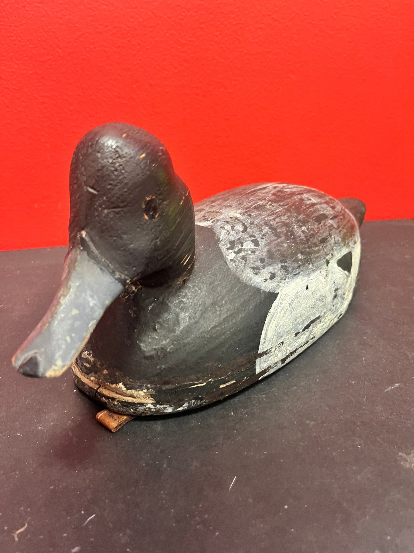 Lovely antique Canadian 16 x 6“ high tuck decoy with amazing patina  Good antique condition