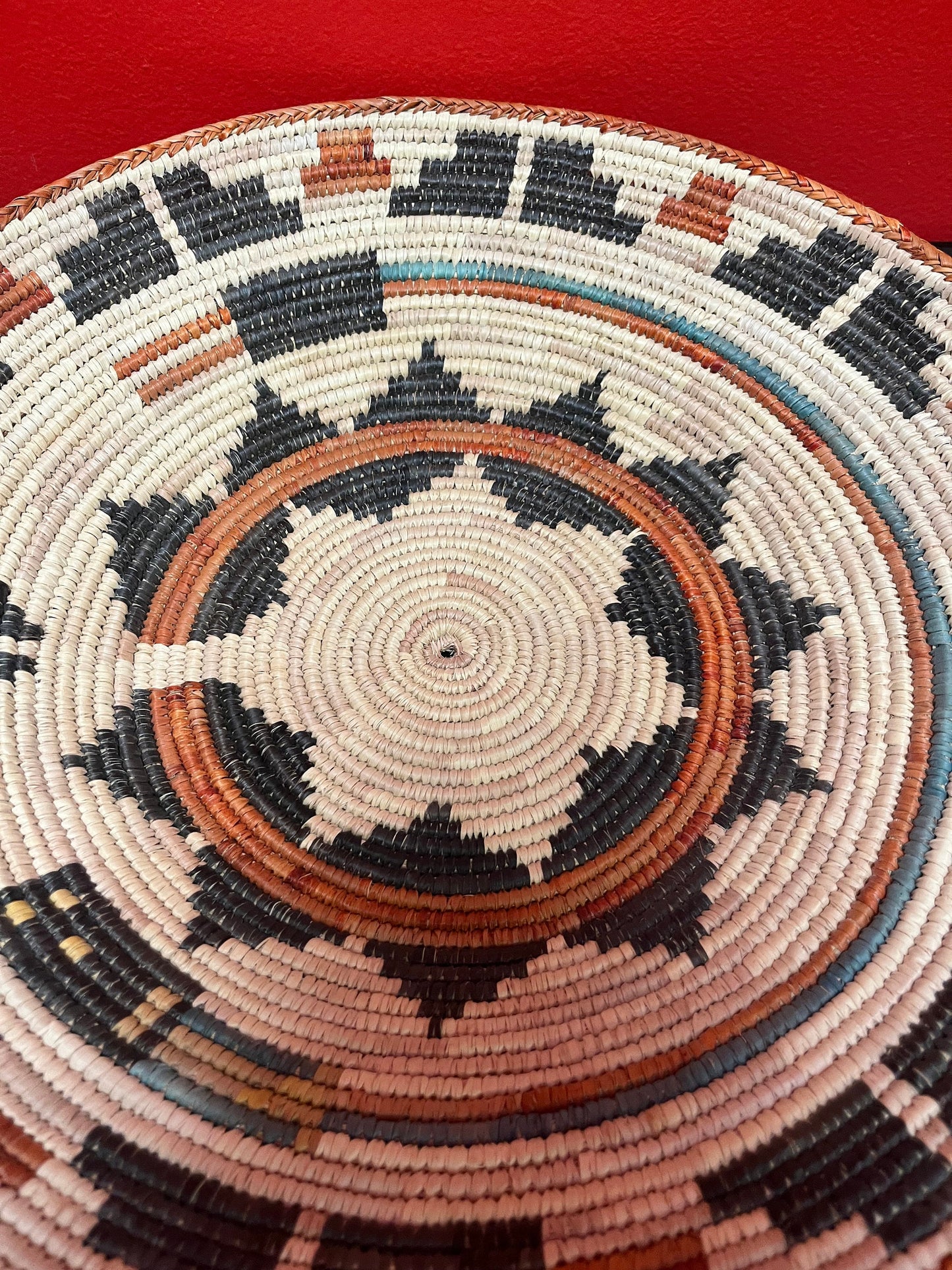 Stunning 14 inch Authentic antique Navajo woven basket bowl  Great condition and fabulous colours - wow  Great value