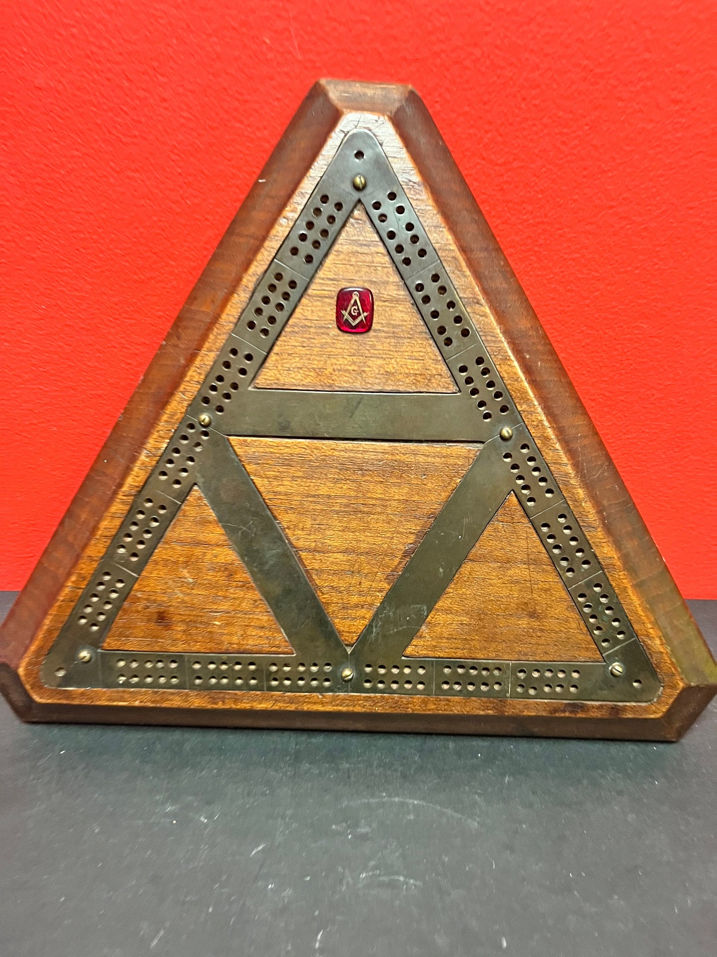 Lovely wood and brass masonic crib board   no pegs 12 x 10 high