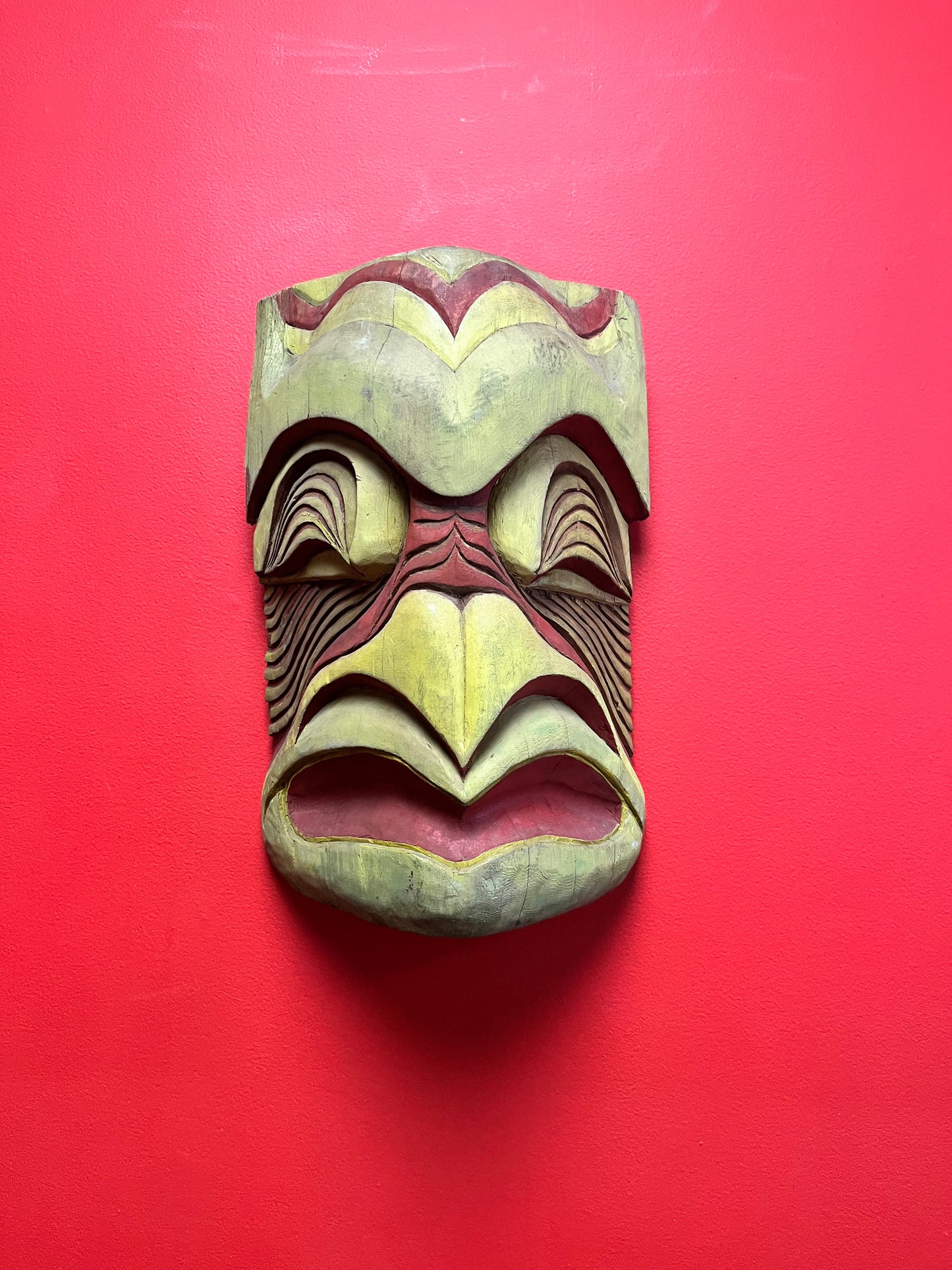 Absolutely fantastic rare 18 x 7 wide  museum quality primitive indigenous Pacific northwest Coast mask  approx 1900 to 1920 - wow