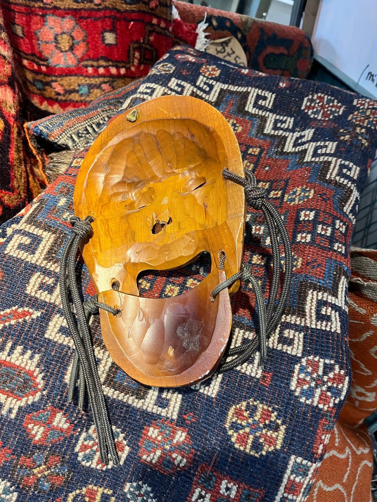 Vintage Korean drama mask   wooden  cool  10 x 6 wide