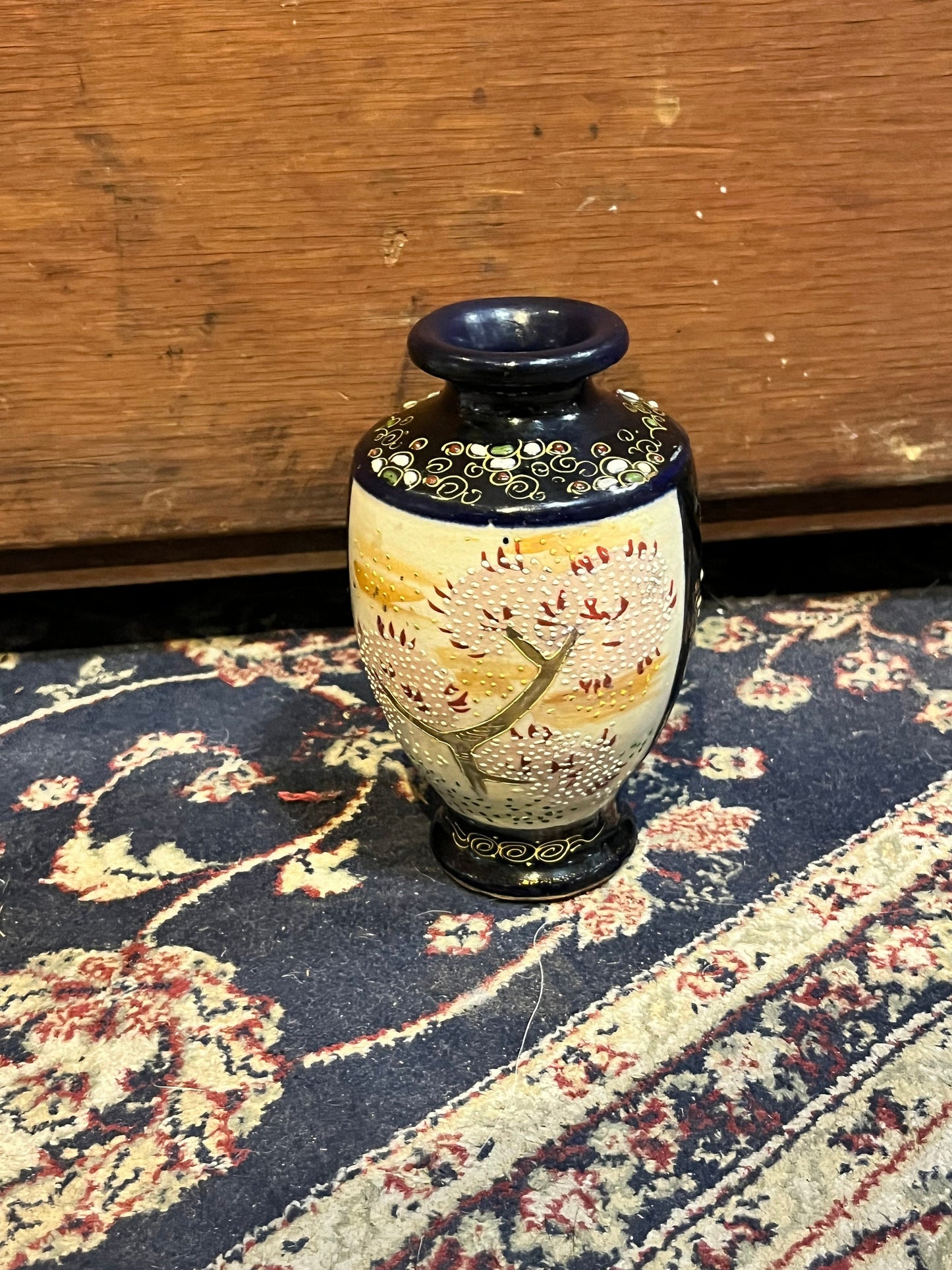 A  6 inch tall antique Japanese Satsuma vase - signed and mint condition