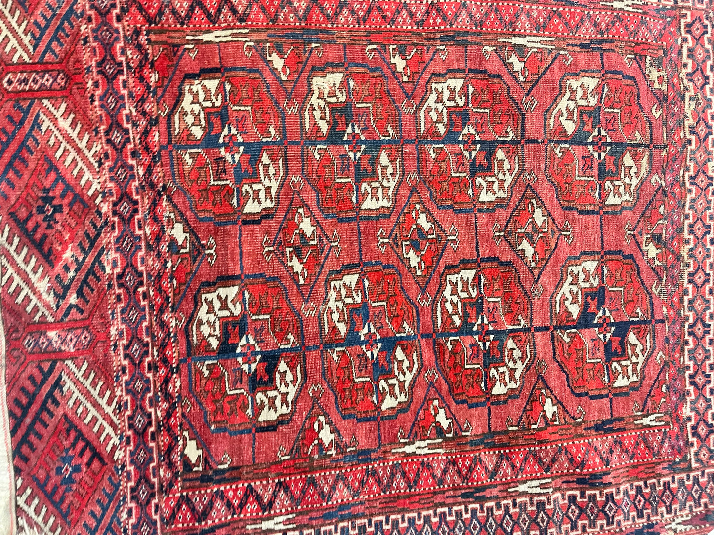 Lovely antique 48 x 37 Persian rug   great quality and would look good in kitchen  fabulous colours
