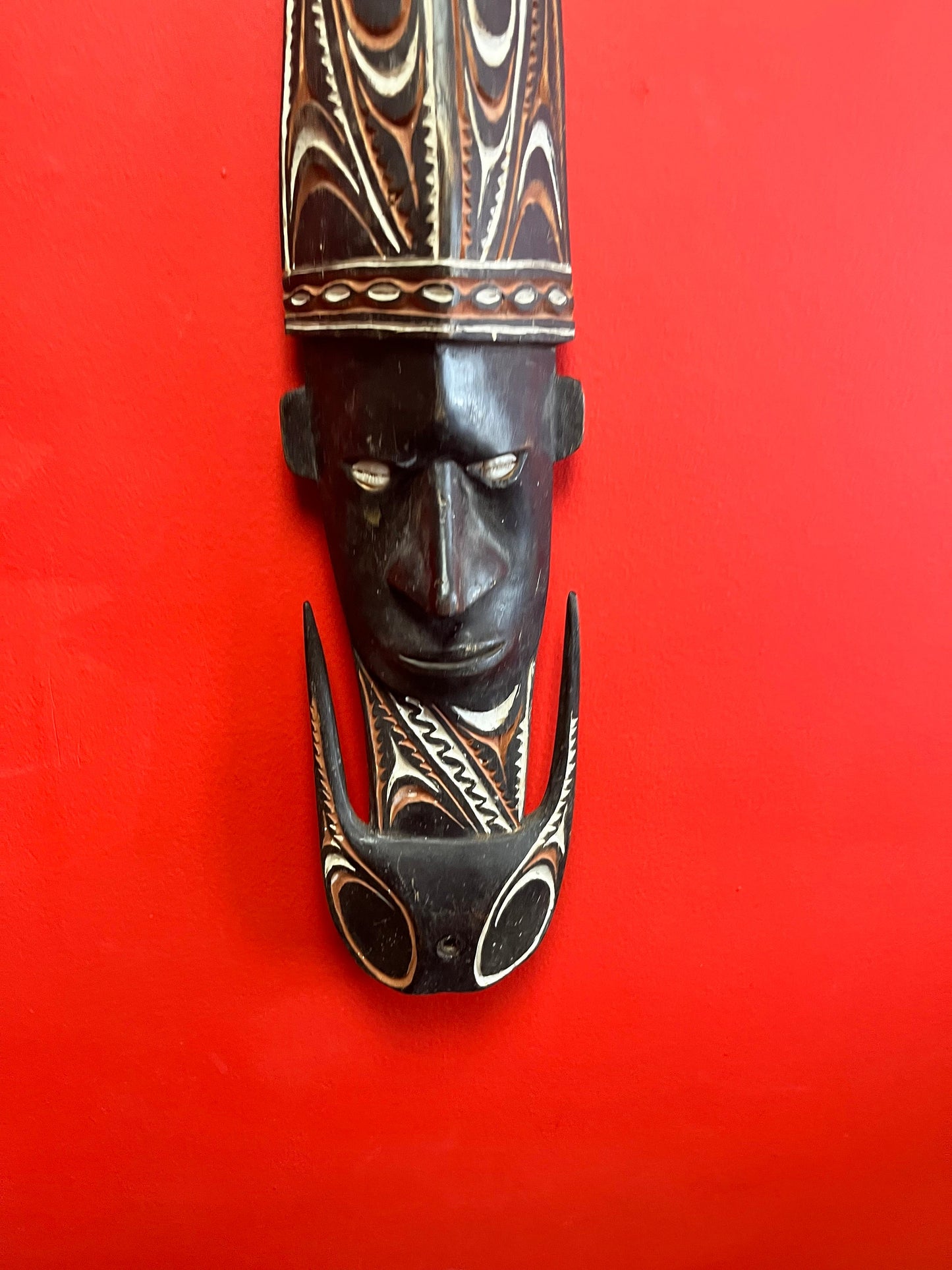 Antique Papua New Guinea 23 inch long mask with shell eyes   amazing condition and great look  oceanic historical piece