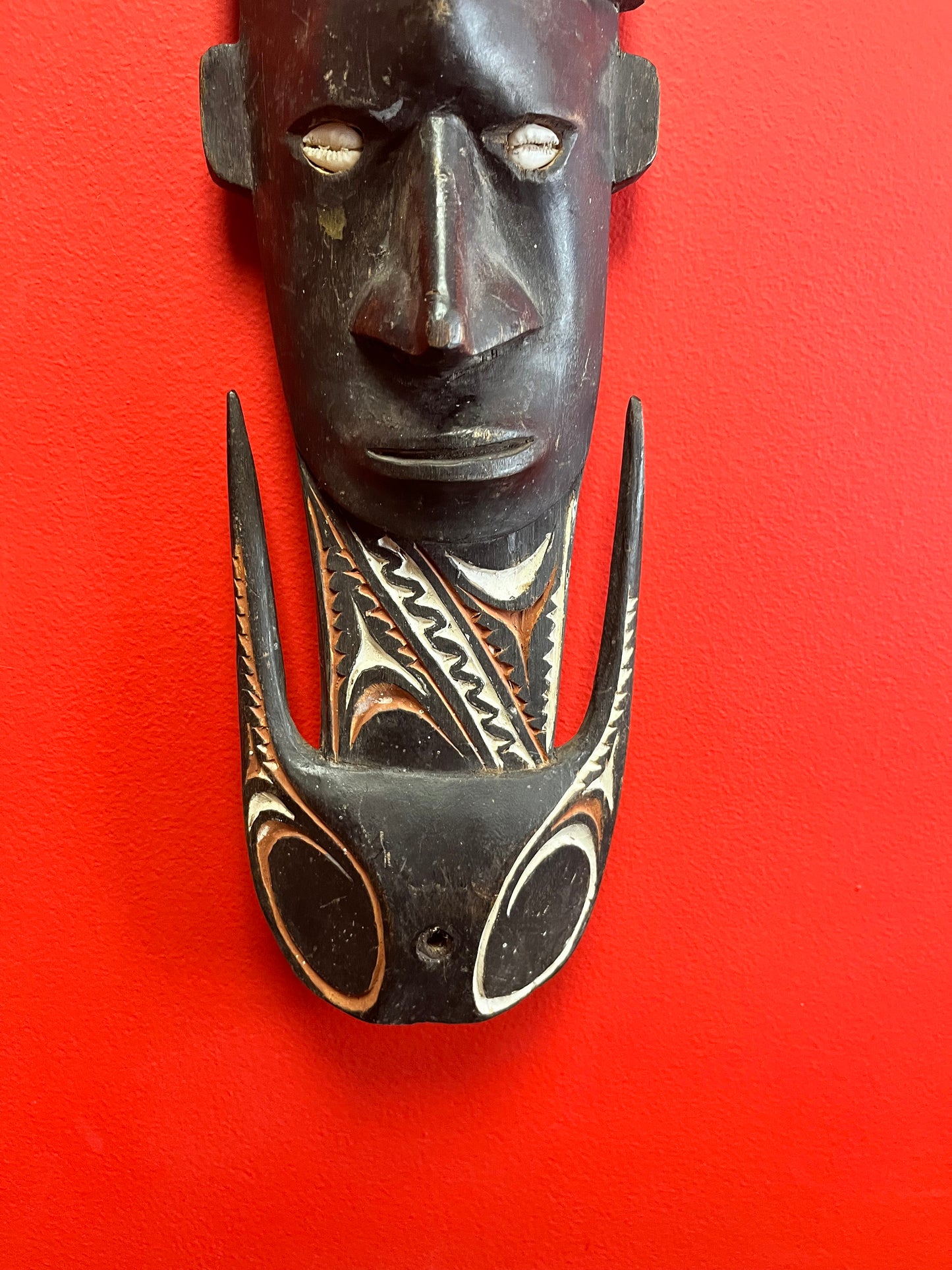Antique Papua New Guinea 23 inch long mask with shell eyes   amazing condition and great look  oceanic historical piece
