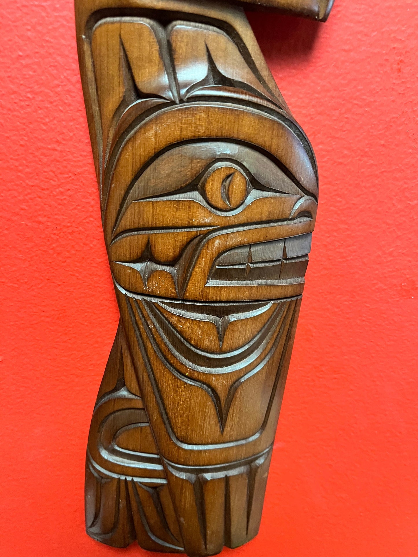 Lovely 14 x 4“ signed Thunderbird by Warren Joseph   indigenous first nations Pacific northwest coast - wonderful detail and condition
