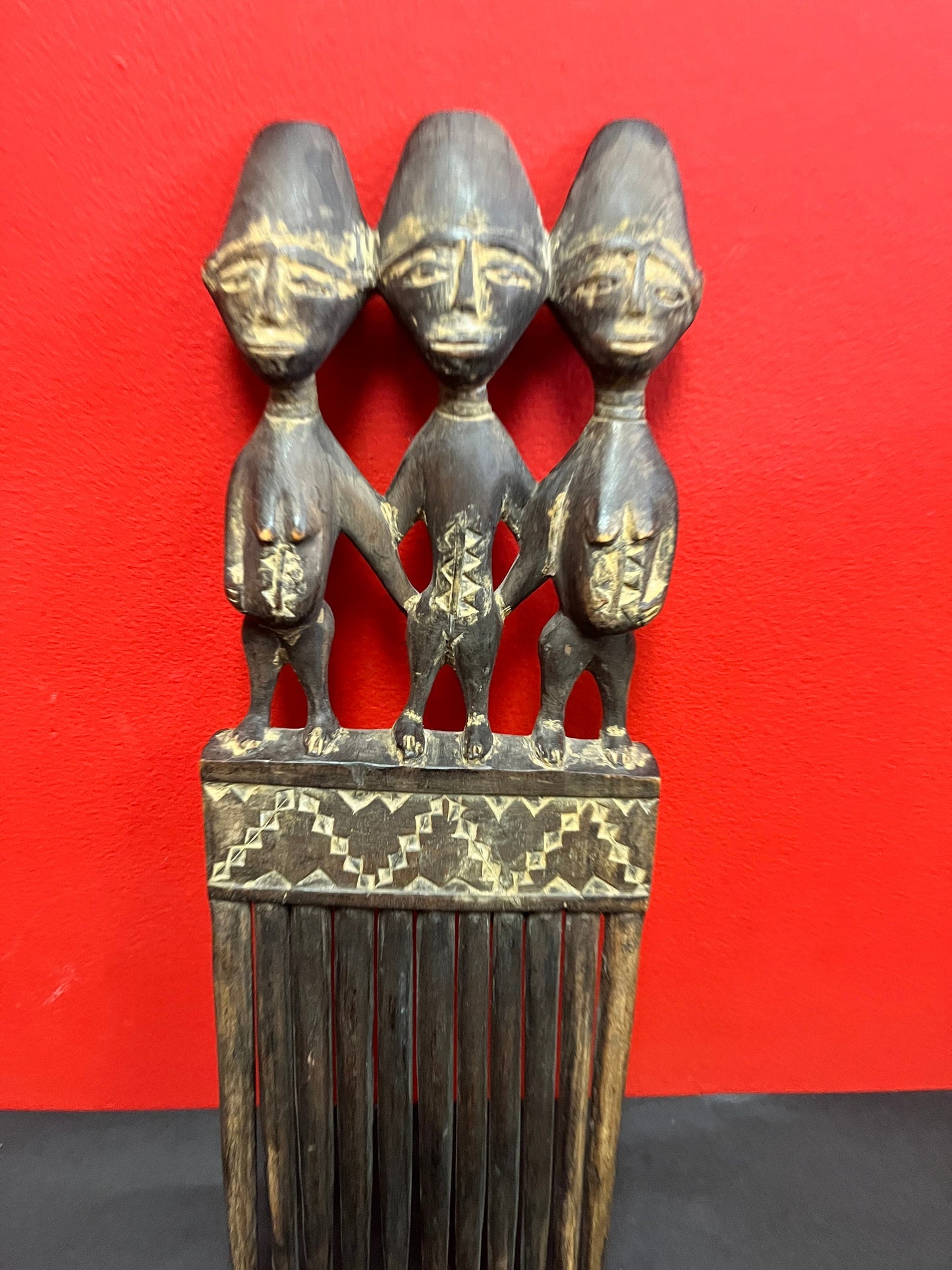 A  Sensational 18 inch long 19 century Ashanti womens ceremonial headdress comb  Fabulous African history piece
