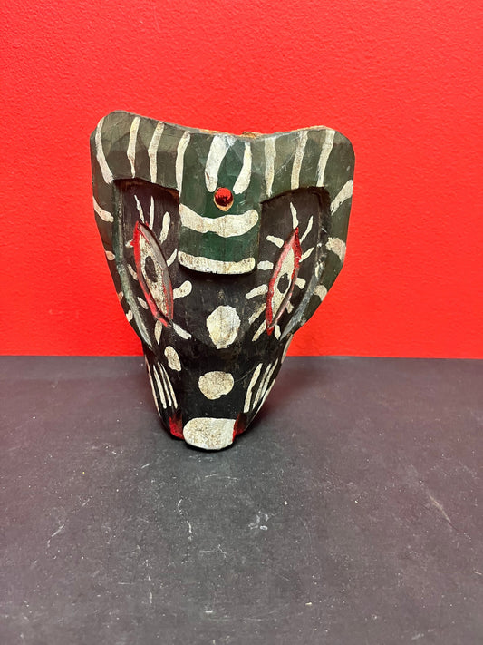 Lovely antique 8 x 6 central American painted polychrome wood mask   very cool detail