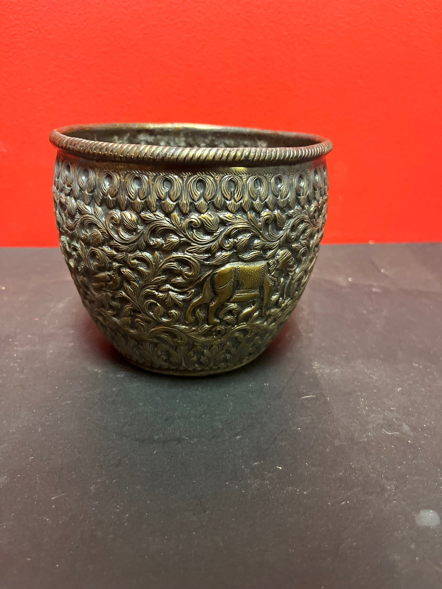 5 x 5.5 brass on silver plate plant pot  Indian raj silver  amazing detail and imagery  wow