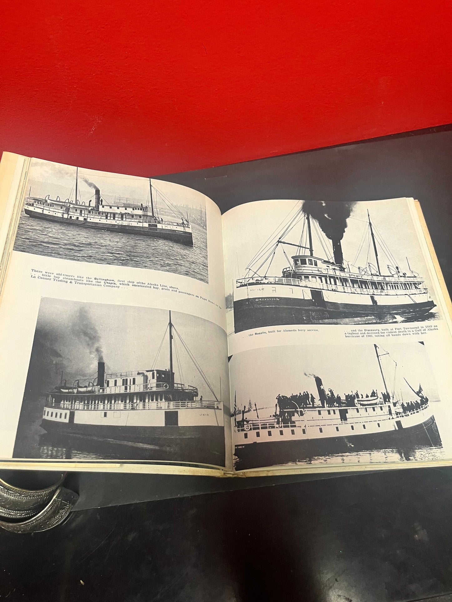 Lovely Pacific coastal Liners book from 1959  192 pages  good condition with dust cover  amazing gift