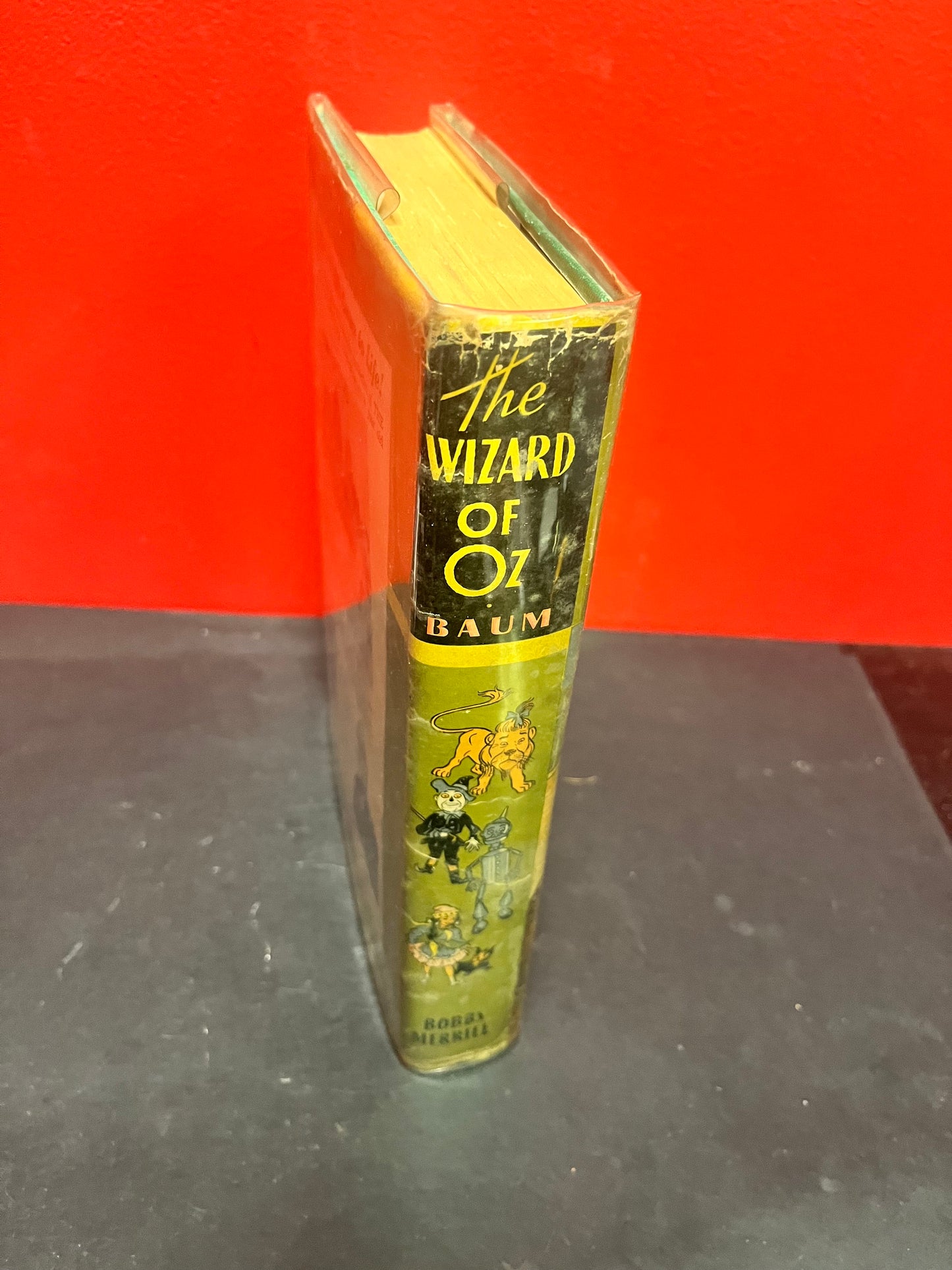 The new Wizard of Oz by L.Frank Baum  first edition  USA  1939  amazing book   good condition and perfect gift