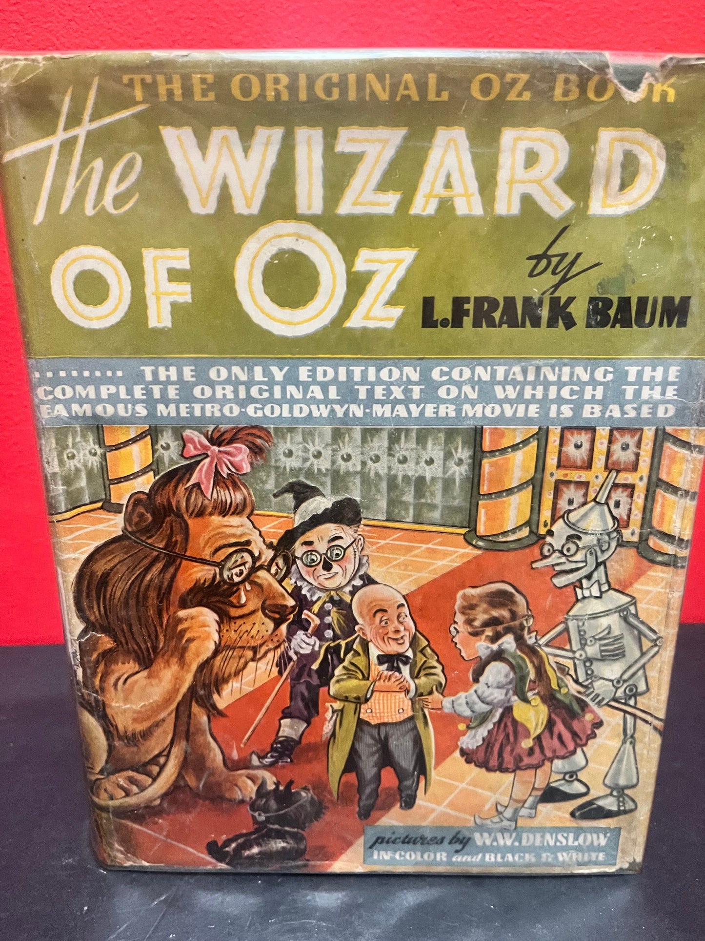 The new Wizard of Oz by L.Frank Baum  first edition  USA  1939  amazing book   good condition and perfect gift
