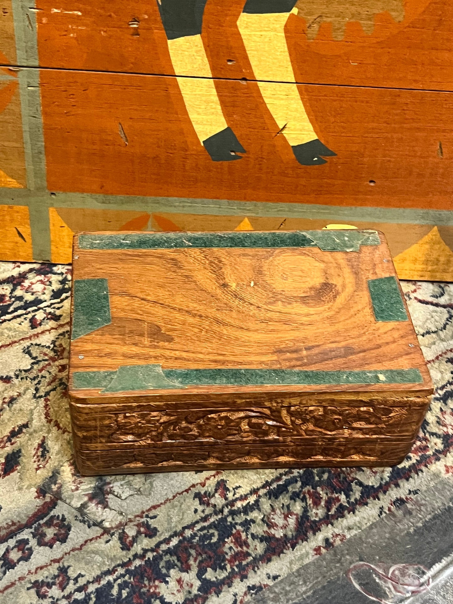 Lovely Indian 6 x 4 x 2 1/2 high wooden box  Classic and beautiful