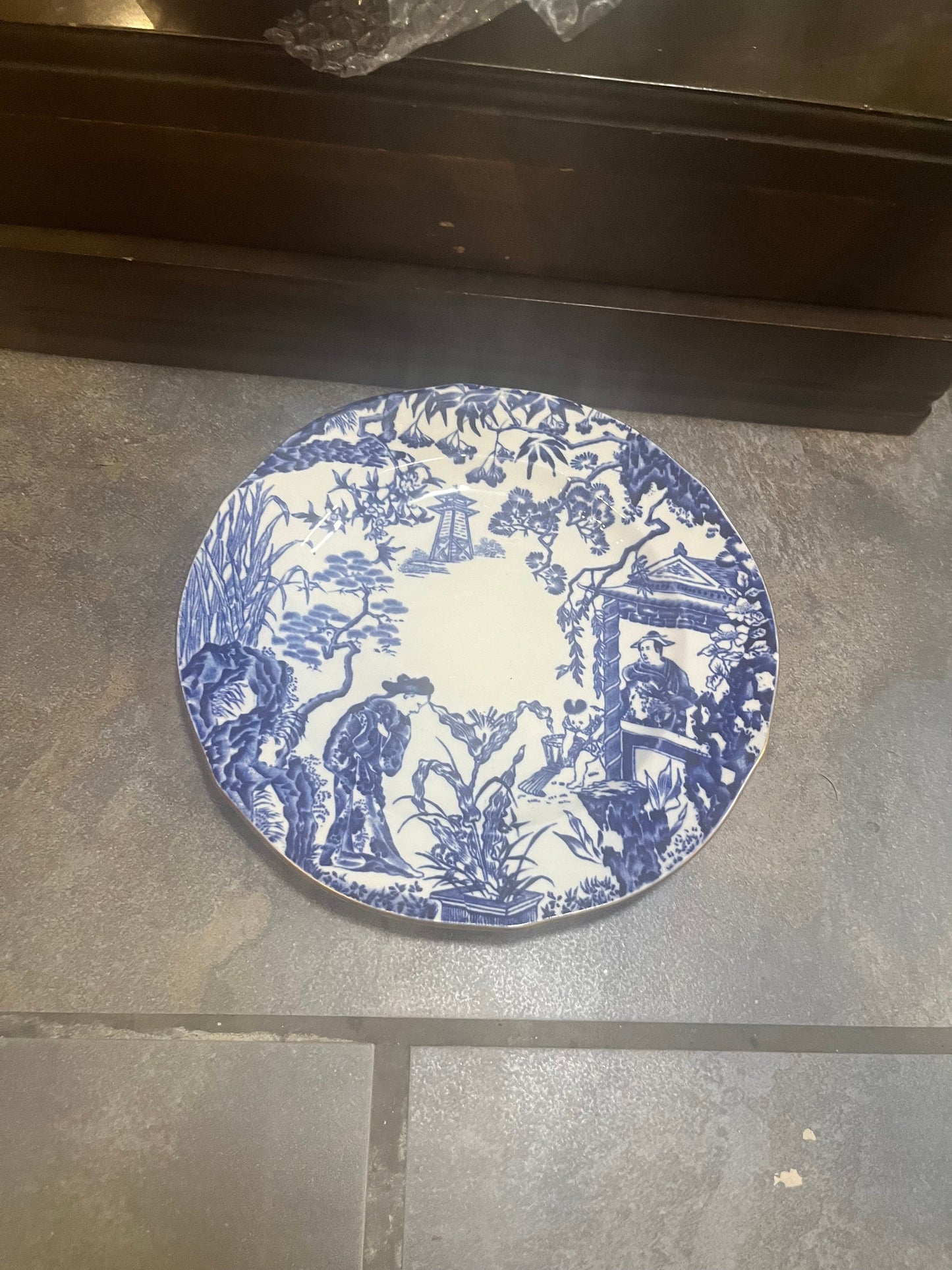 8 English royal crown derby mikado 8 inch plates — all mint condition — sold as a lot — extremely good value