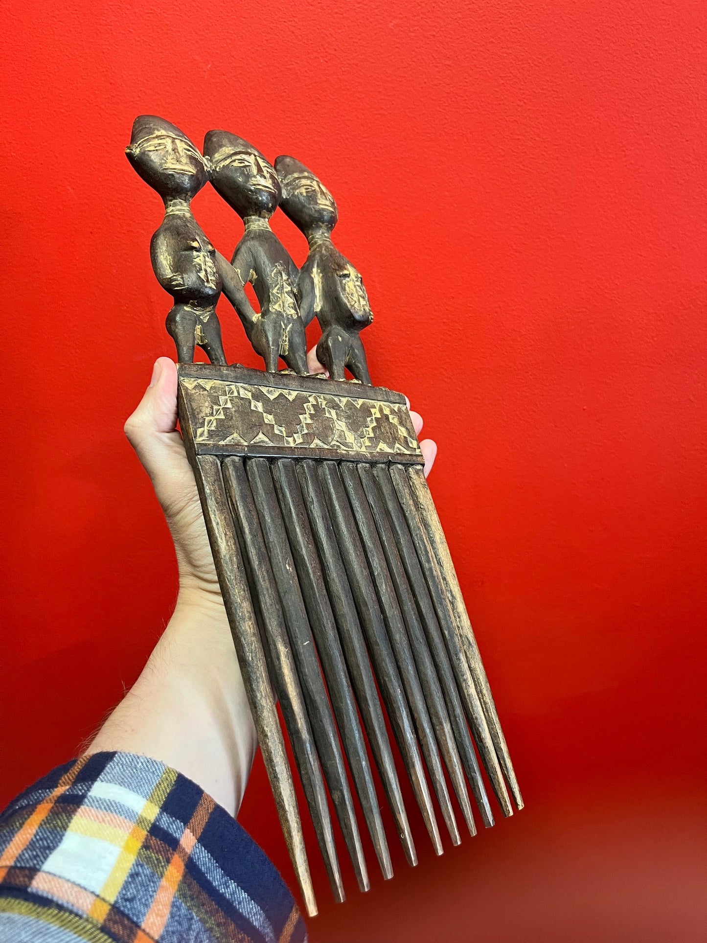 A  Sensational 18 inch long 19 century Ashanti womens ceremonial headdress comb  Fabulous African history piece
