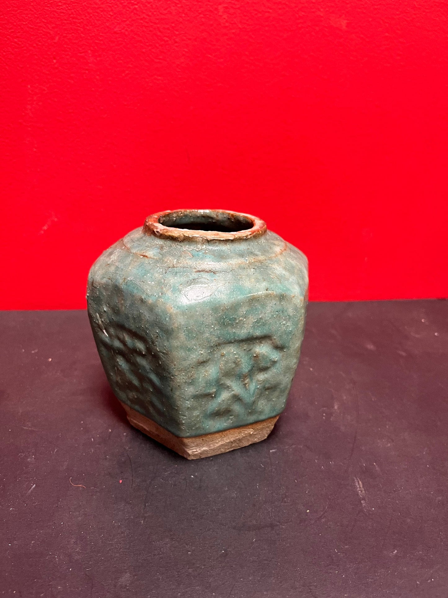 Very very old authentic Chinese 6 inch ginger jar   wonderful patina