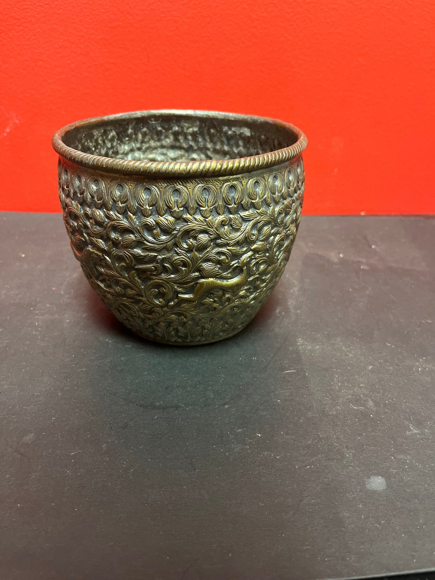 5 x 5.5 brass on silver plate plant pot  Indian raj silver  amazing detail and imagery  wow