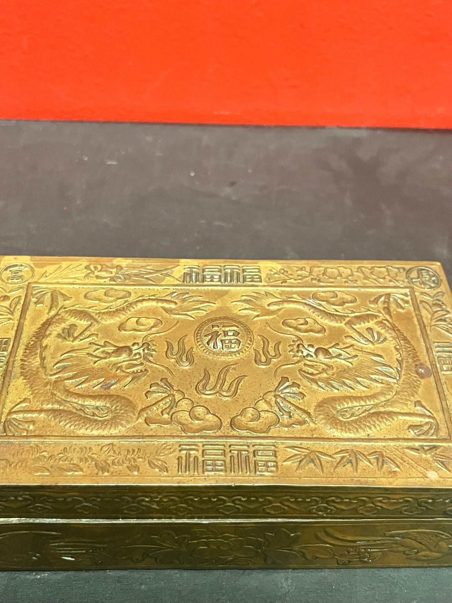 Fabulous 6 x 4 x 2 high antique Chinese brass box with dragons   wood lined  lovely patina  great gift